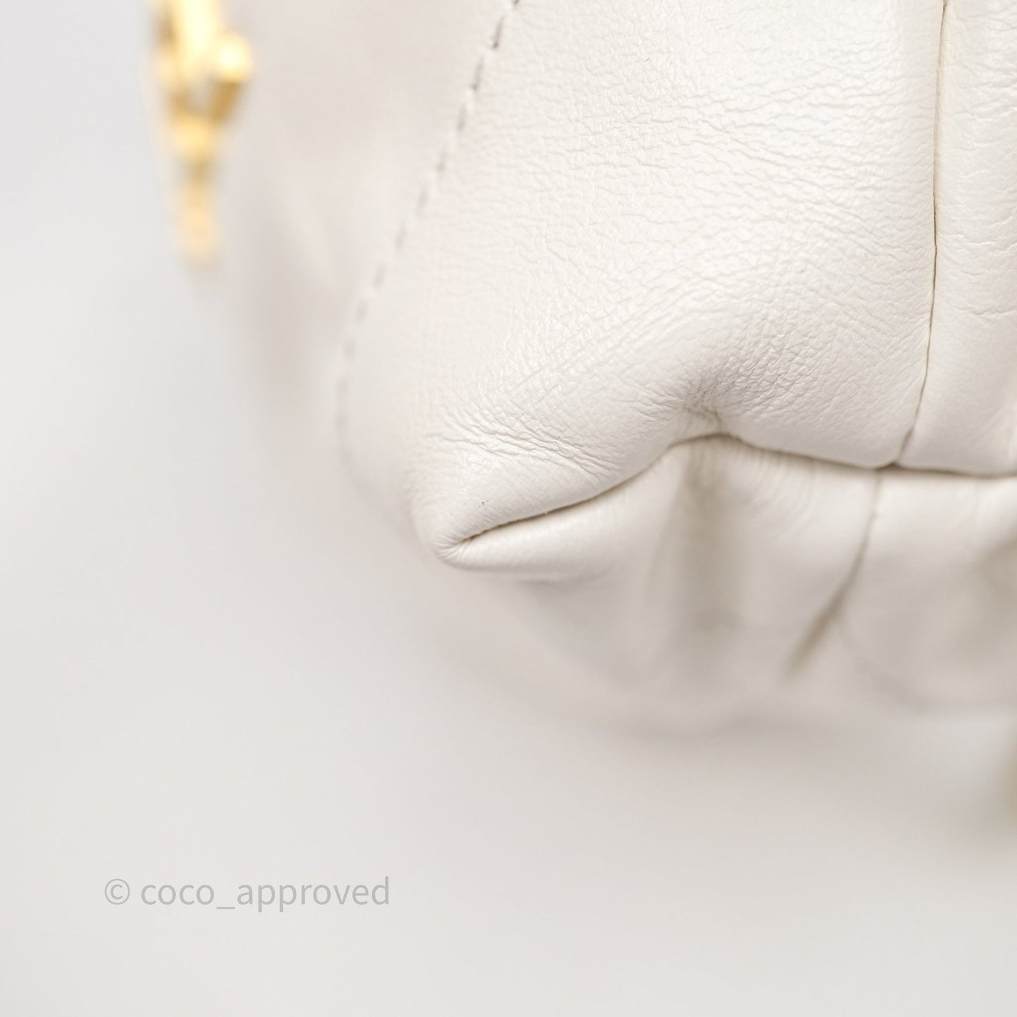 Chanel 22 Mini Bag White Calfskin Aged Gold Hardware