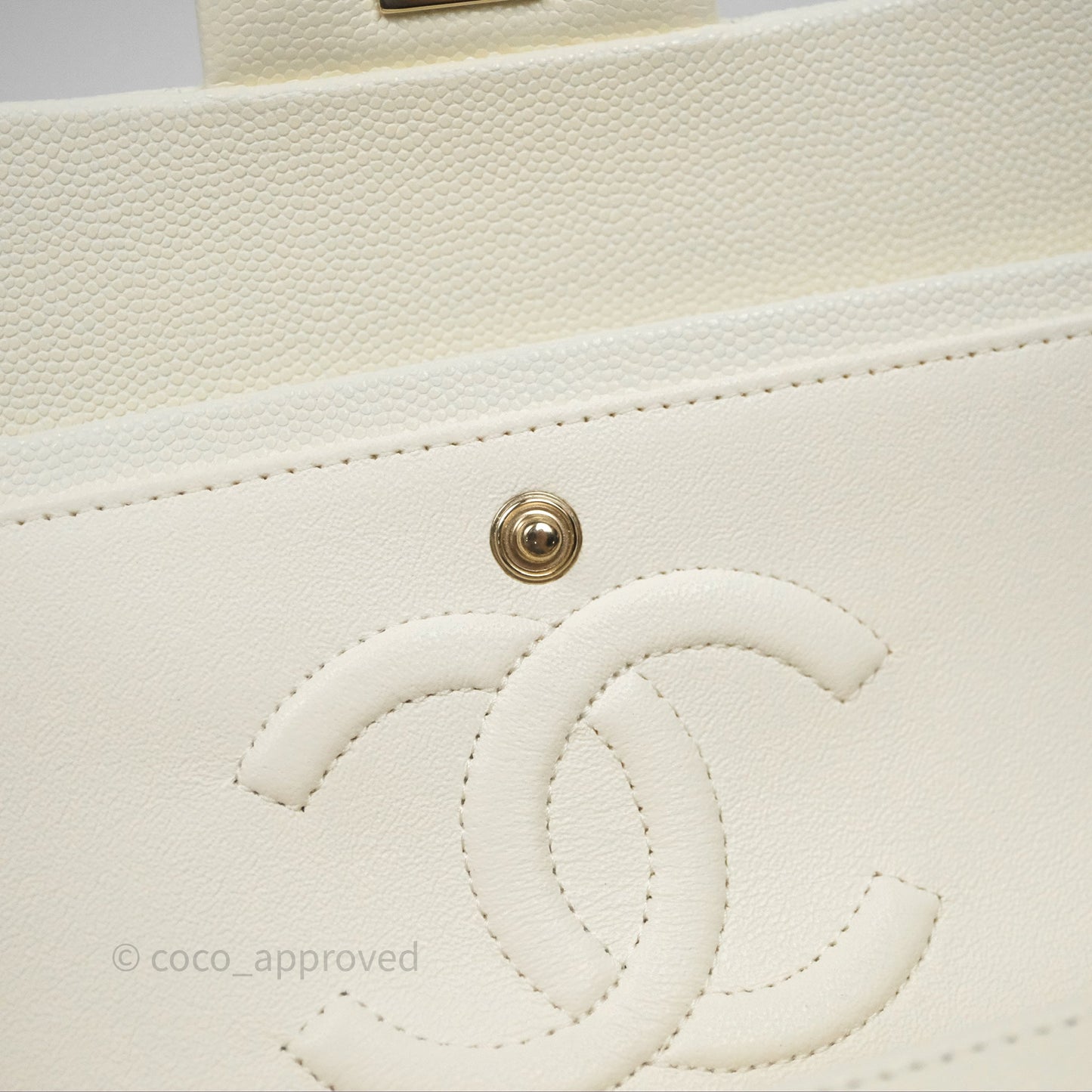 Chanel Classic M/L Medium Flap Quilted Ivory White Caviar Gold Hardware