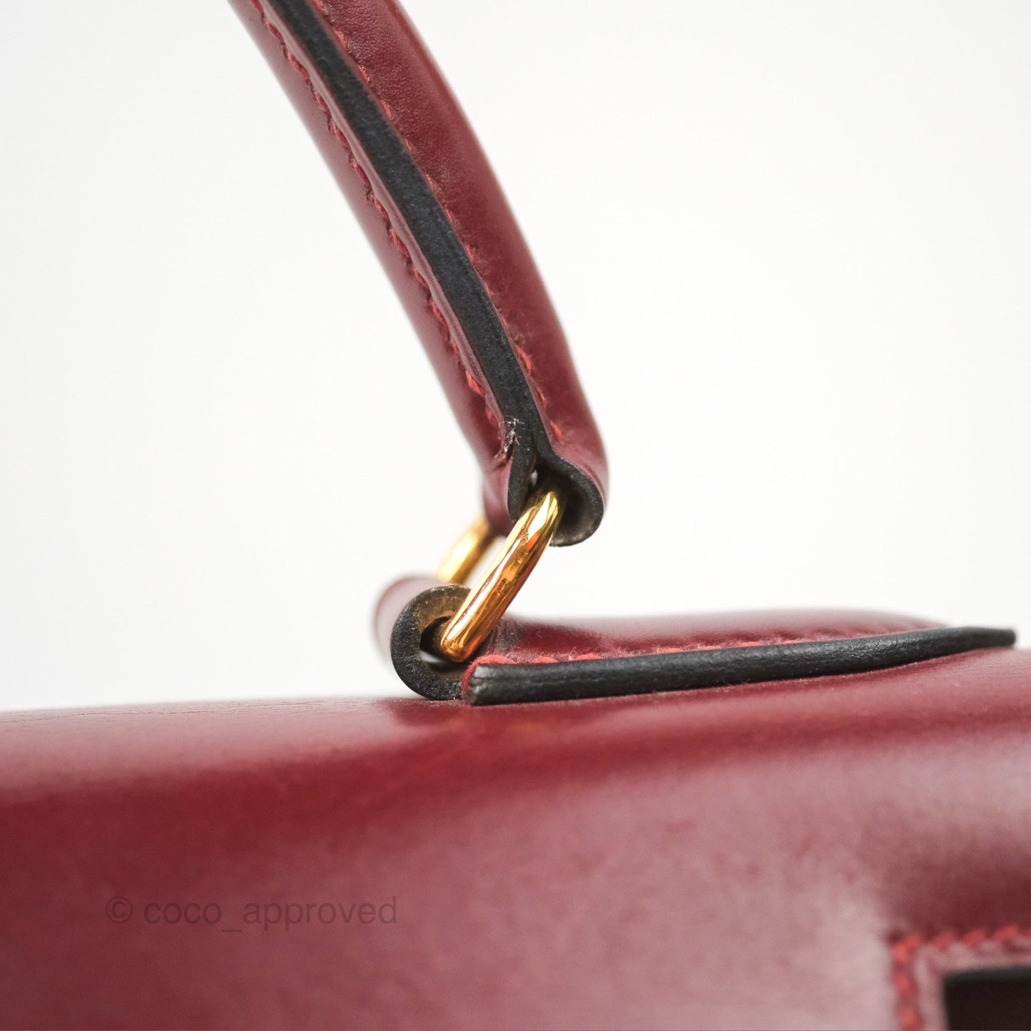 Hermès Kelly Sellier 28 Box Rouge Gold Hardware