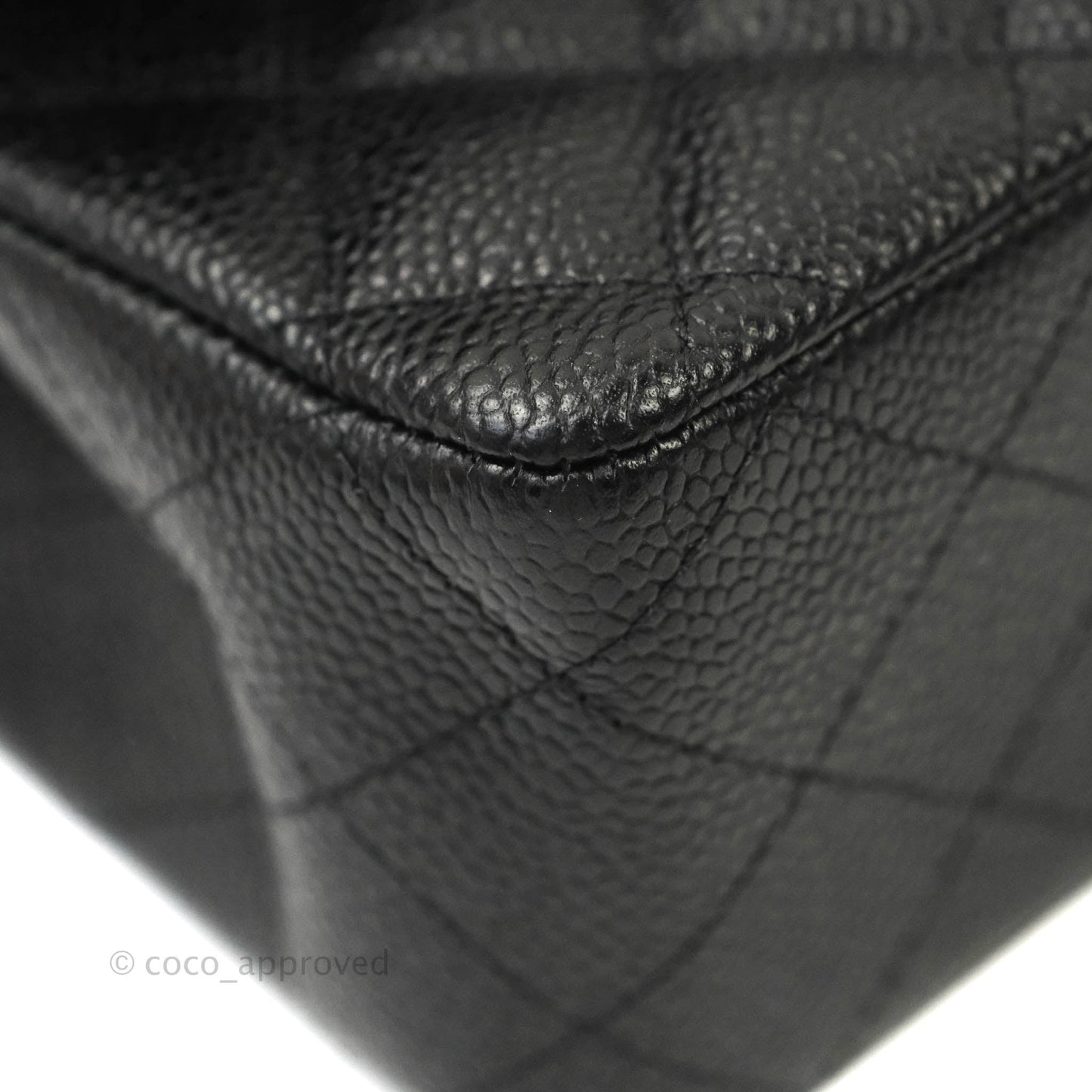 Chanel Quilted M/L Medium Double Flap Black Caviar Gold Hardware
