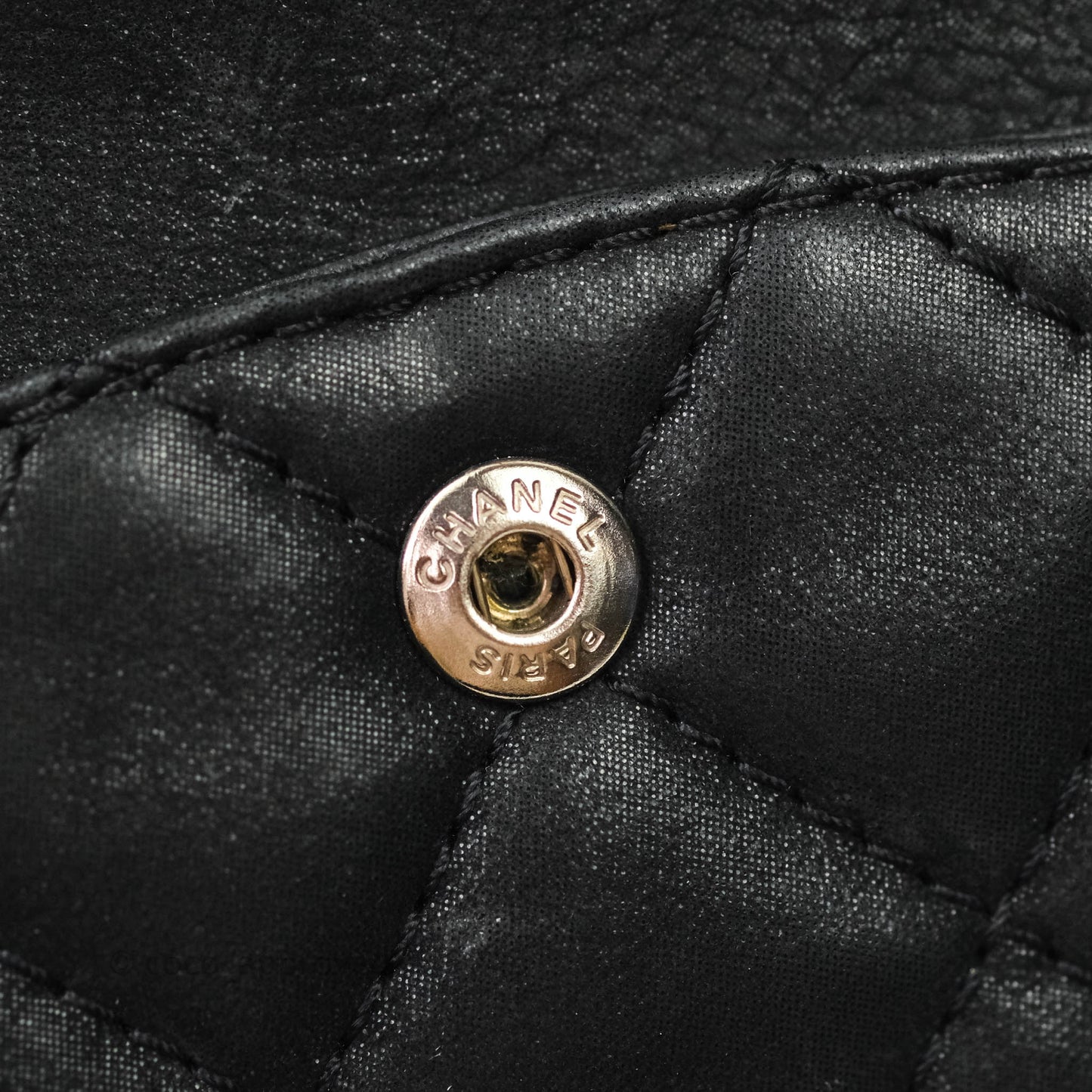 Chanel Reissue Quilted Aged Calfskin Black Ruthenium Hardware 226