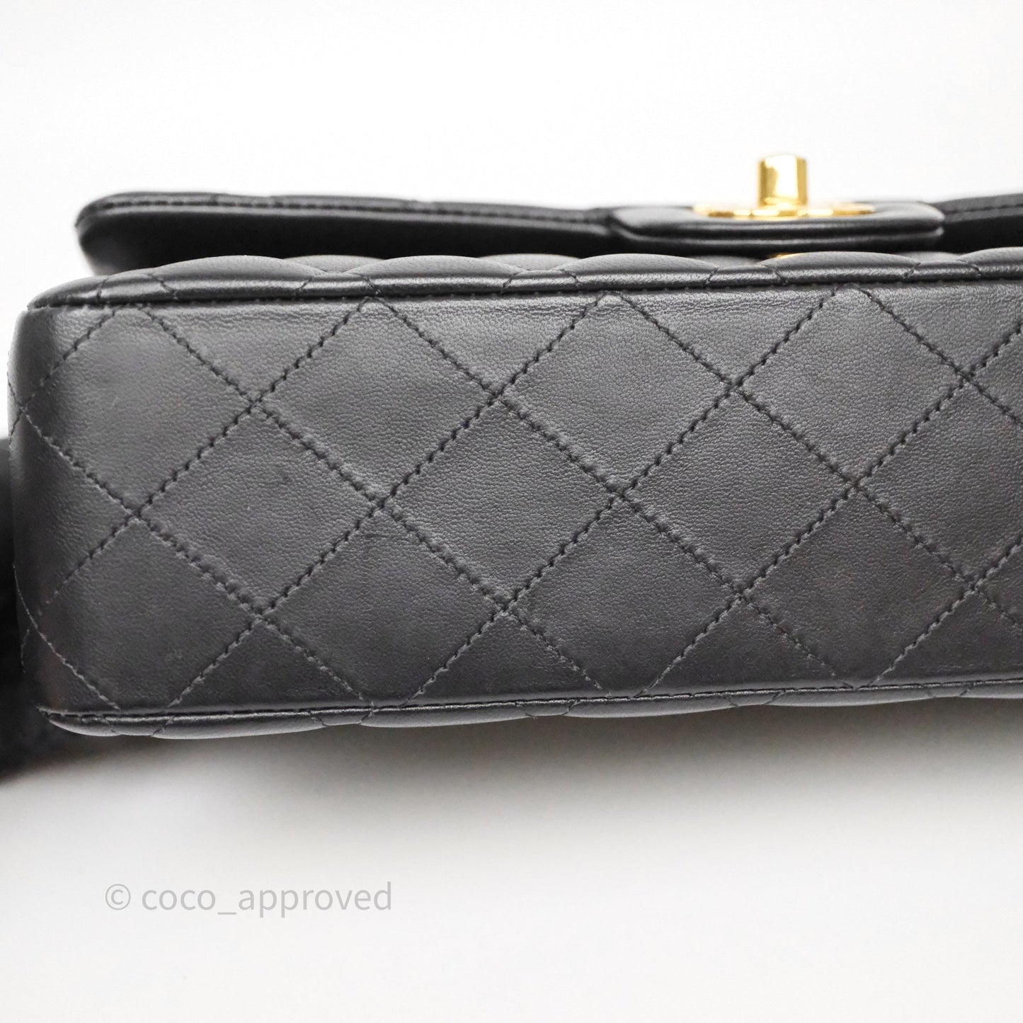 Chanel Classic M/L Medium Flap Quilted Black Lambskin Gold Hardware