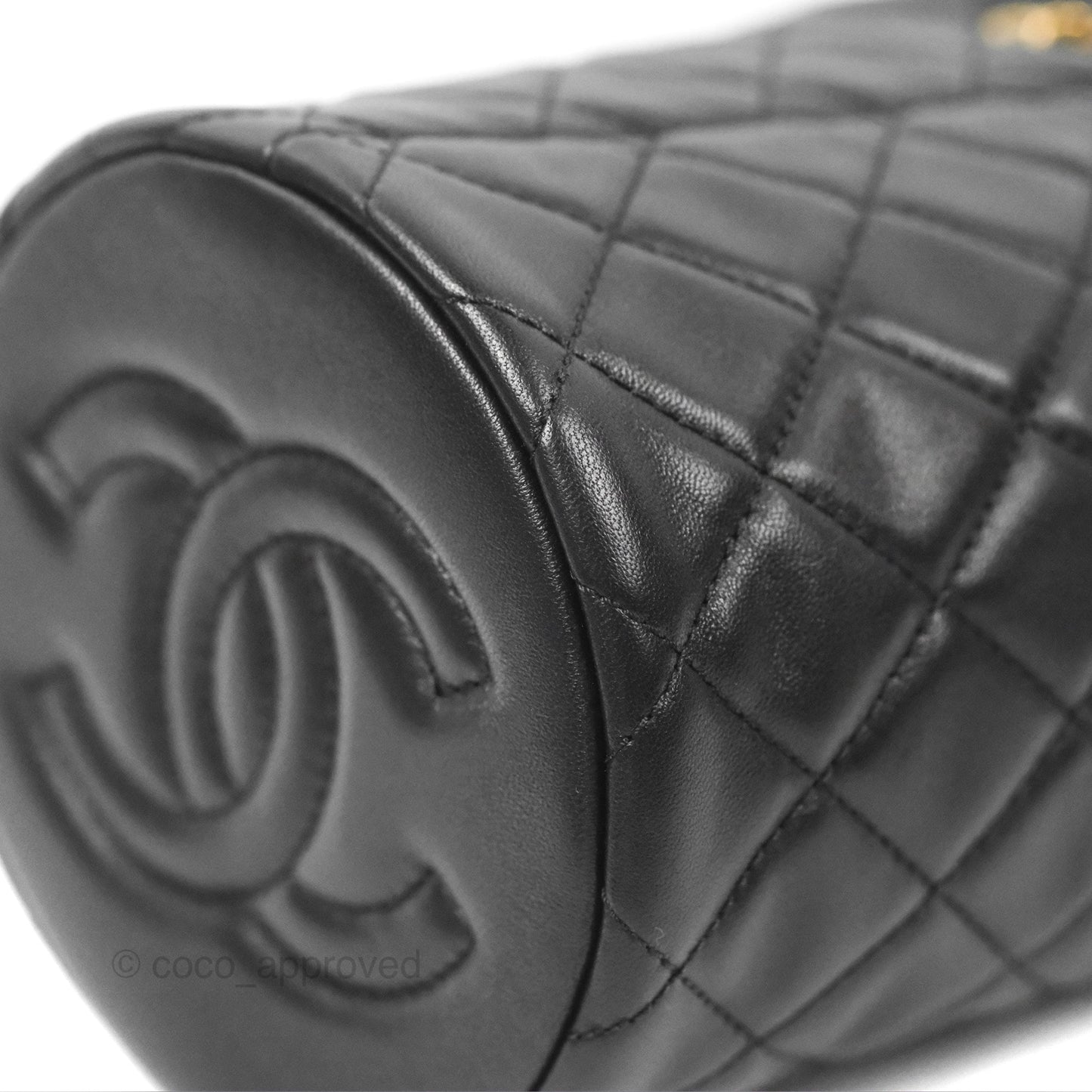 Chanel Pearl Crush Bucket Bag Black Lambskin Aged Gold Hardware