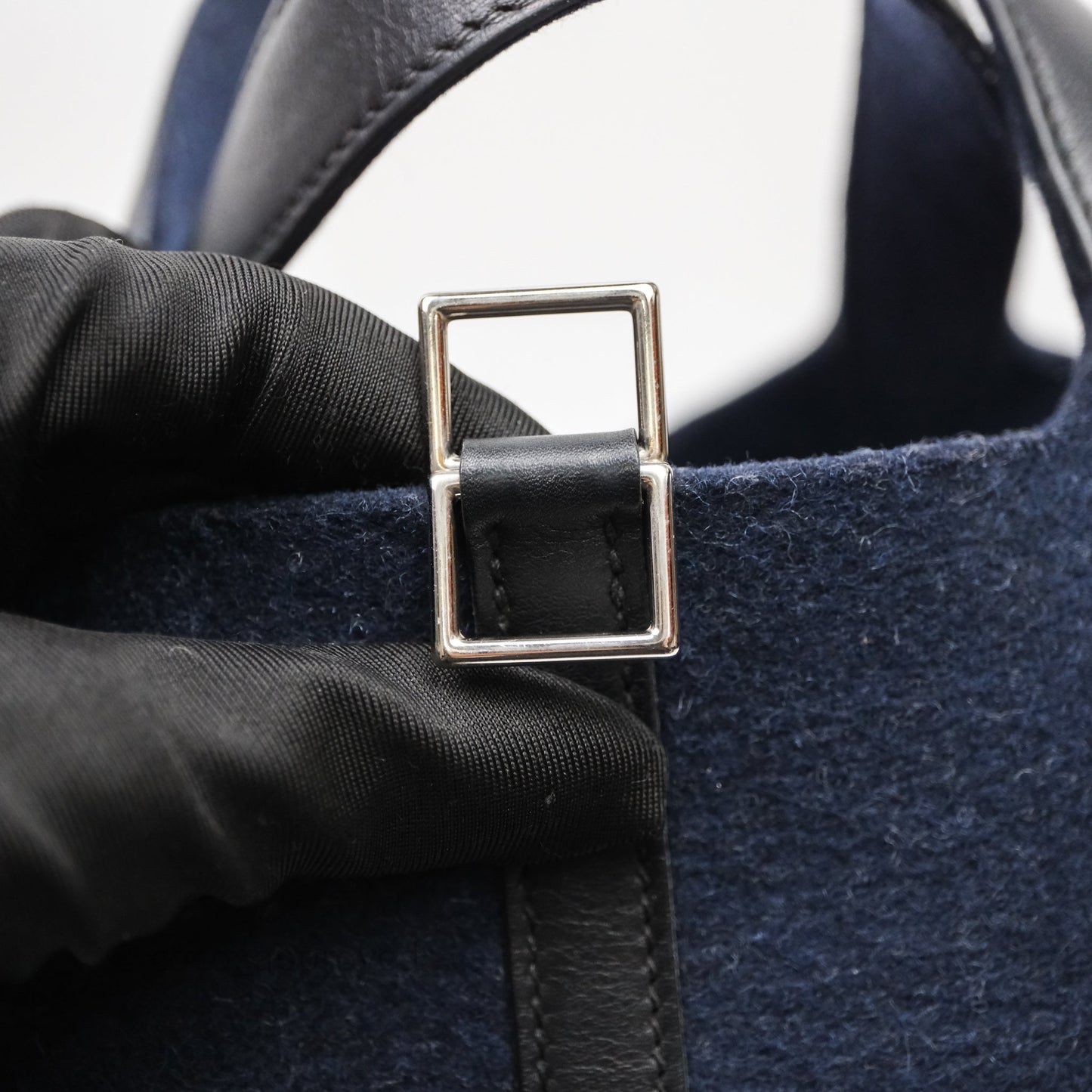 Hermès Picotin 18 Bleu Nuit 2Z / Swift Noir 89 Wool Feutre Swift Palladium Hardware