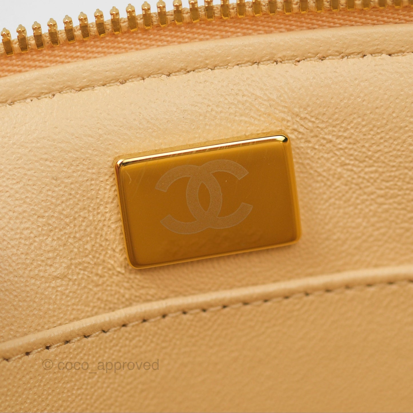 Chanel Small Quilted Top Handle Vanity Case Beige Lambskin Gold Hardware