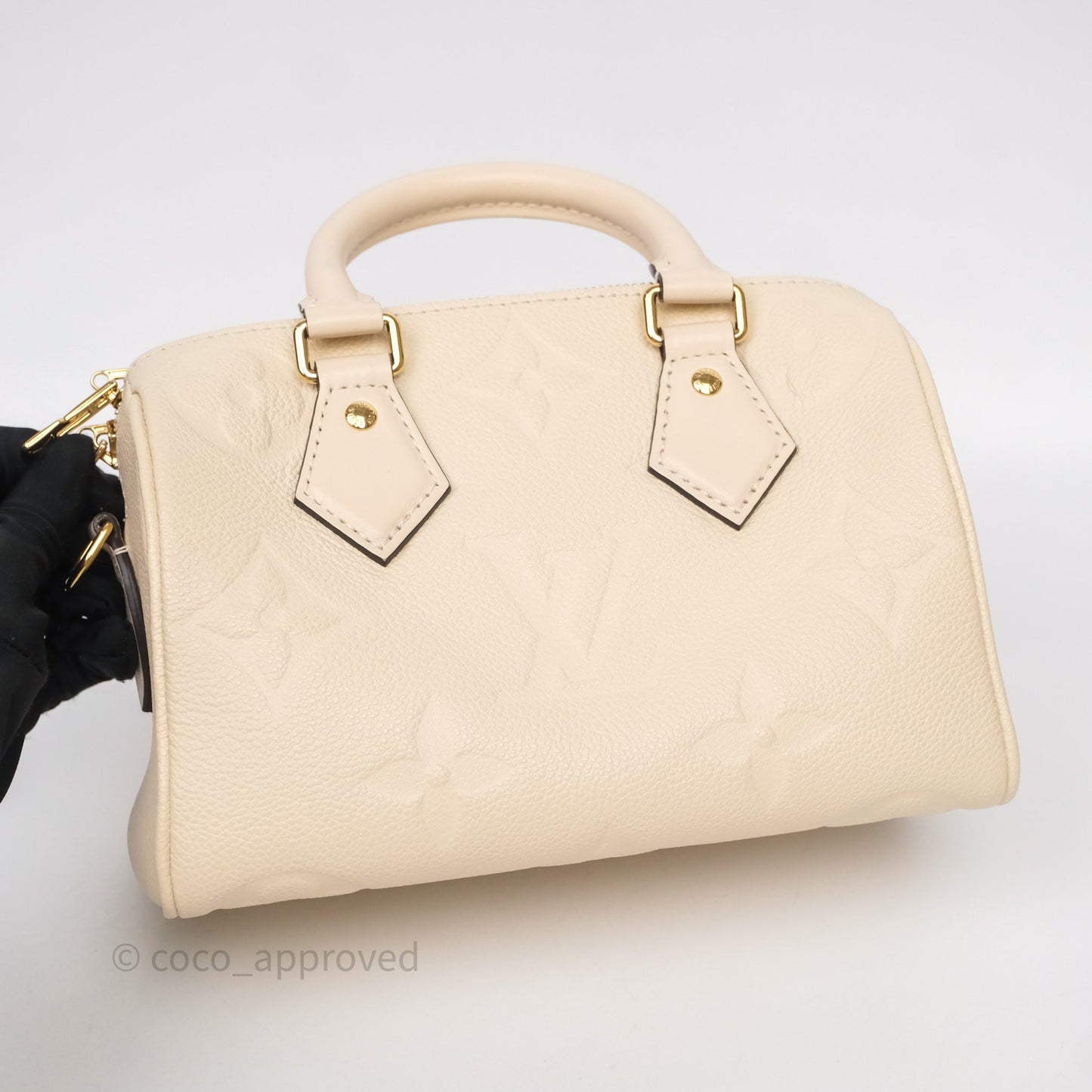 Louis Vuitton Speedy Bandoulière 20 Monogram Ivory