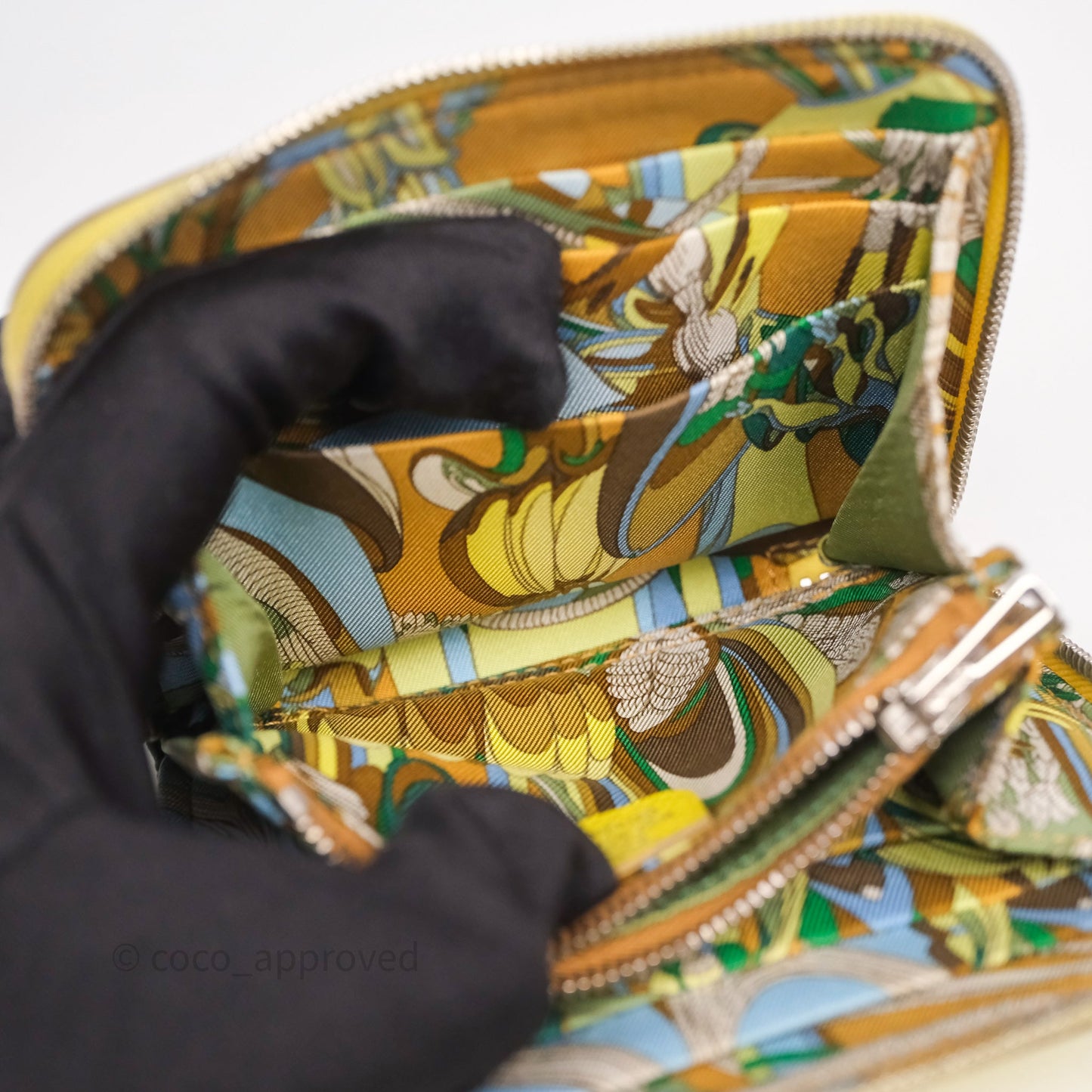 Hermès Silk In Compact Wallet Yellow Epsom