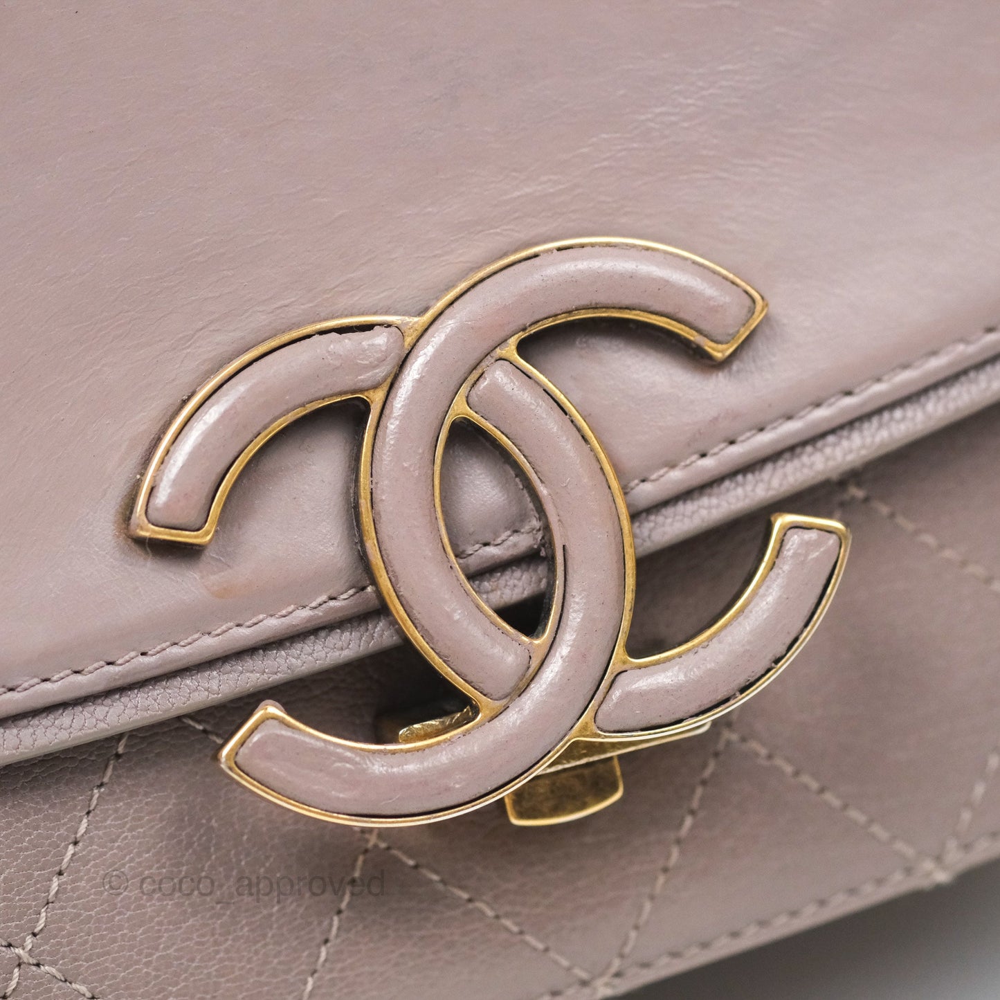 Chanel Coco Curve Flap Burnished Lilac Grey Calfskin Goatskin Antique Gold Hardware