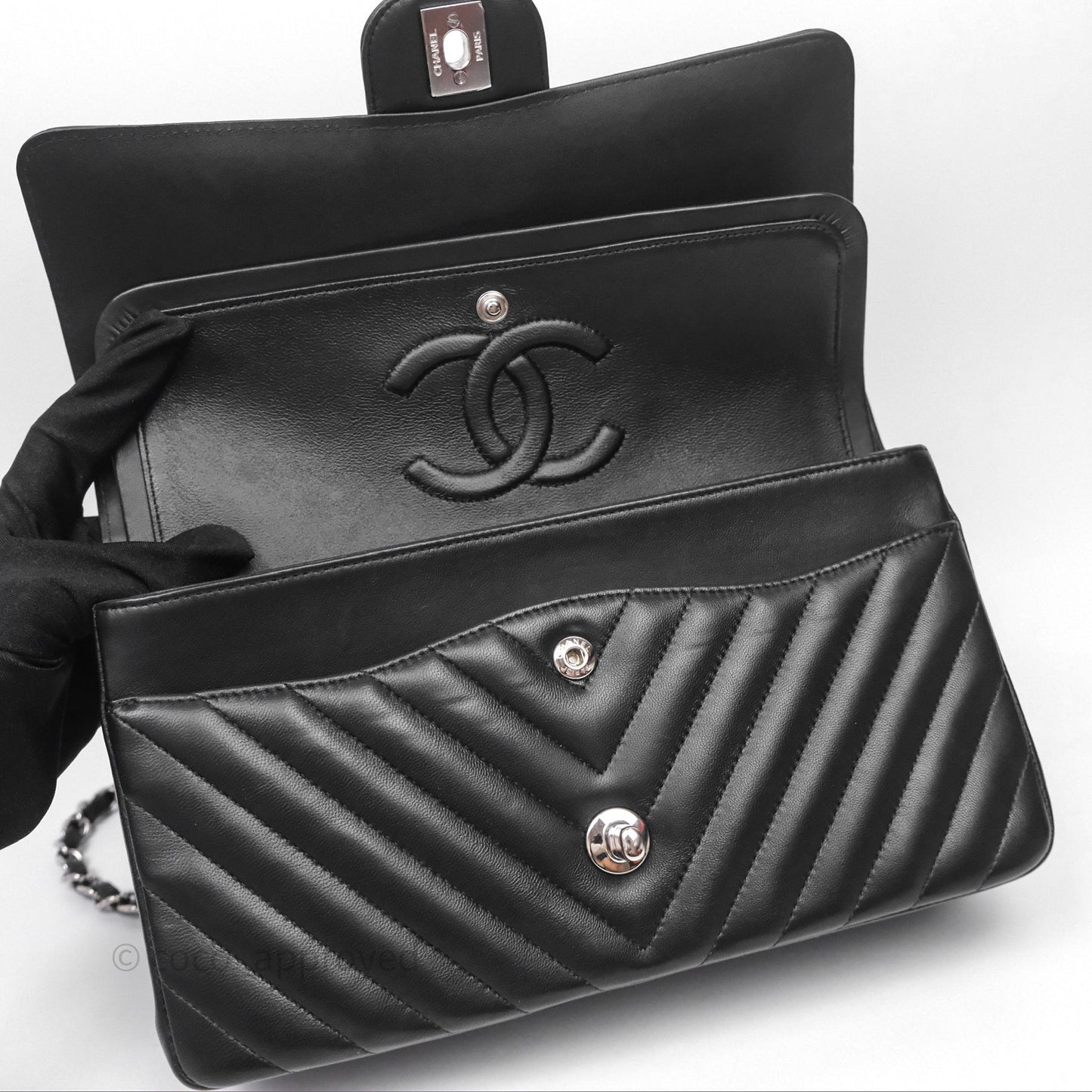 Chanel Classic M/L Medium Flap Chevron Black Lambskin Silver Hardware