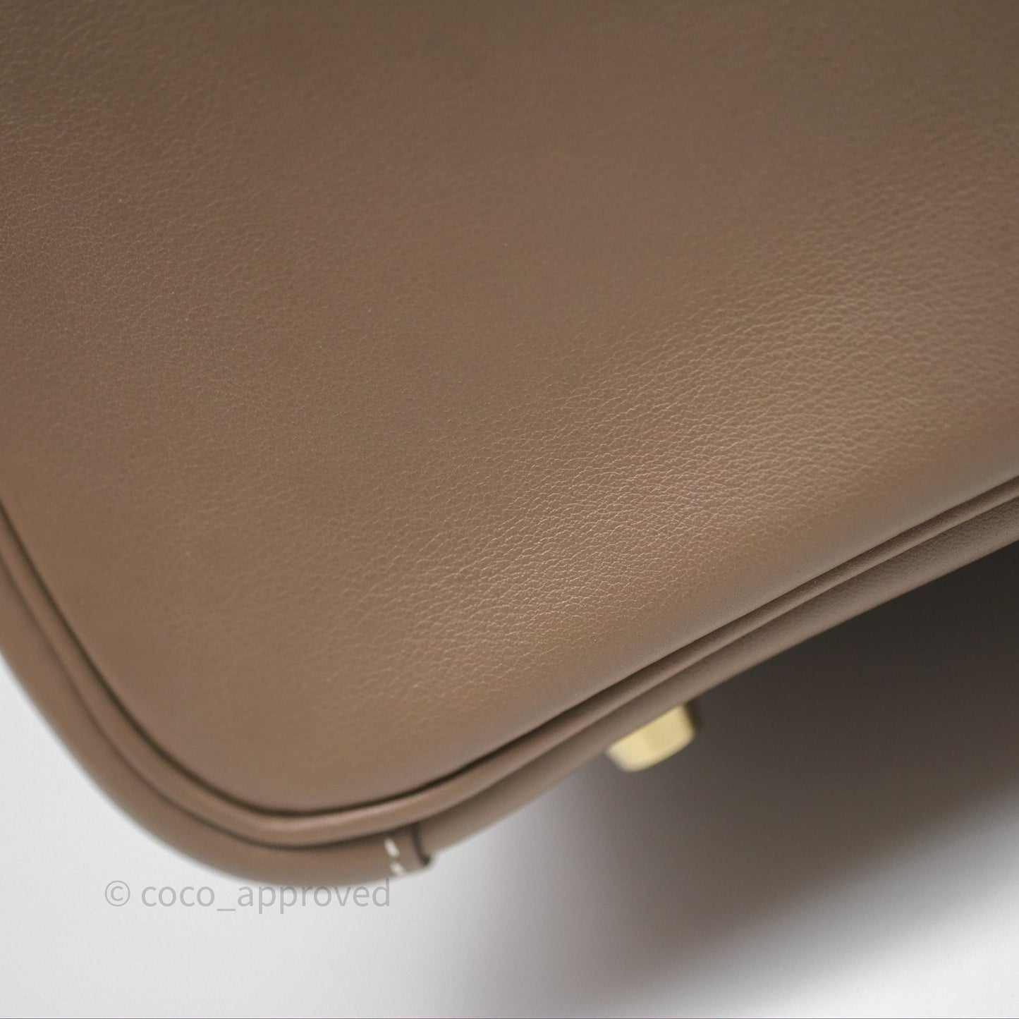 Hermès Lindy 30 Etoupe 18 Swift Gold Hardware
