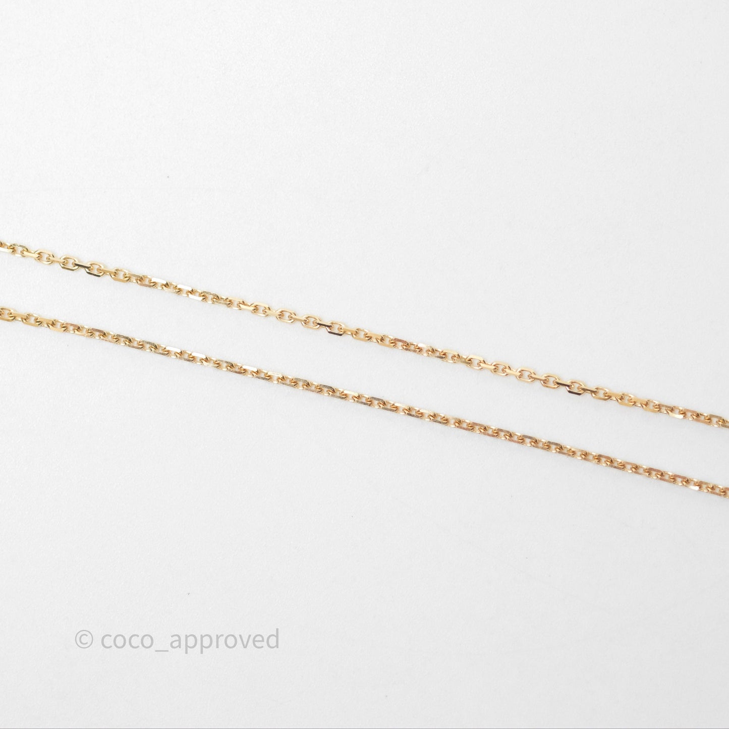 Van Cleef & Arpels Vintage Alhambra Pendant Onyx 18K Yellow Gold