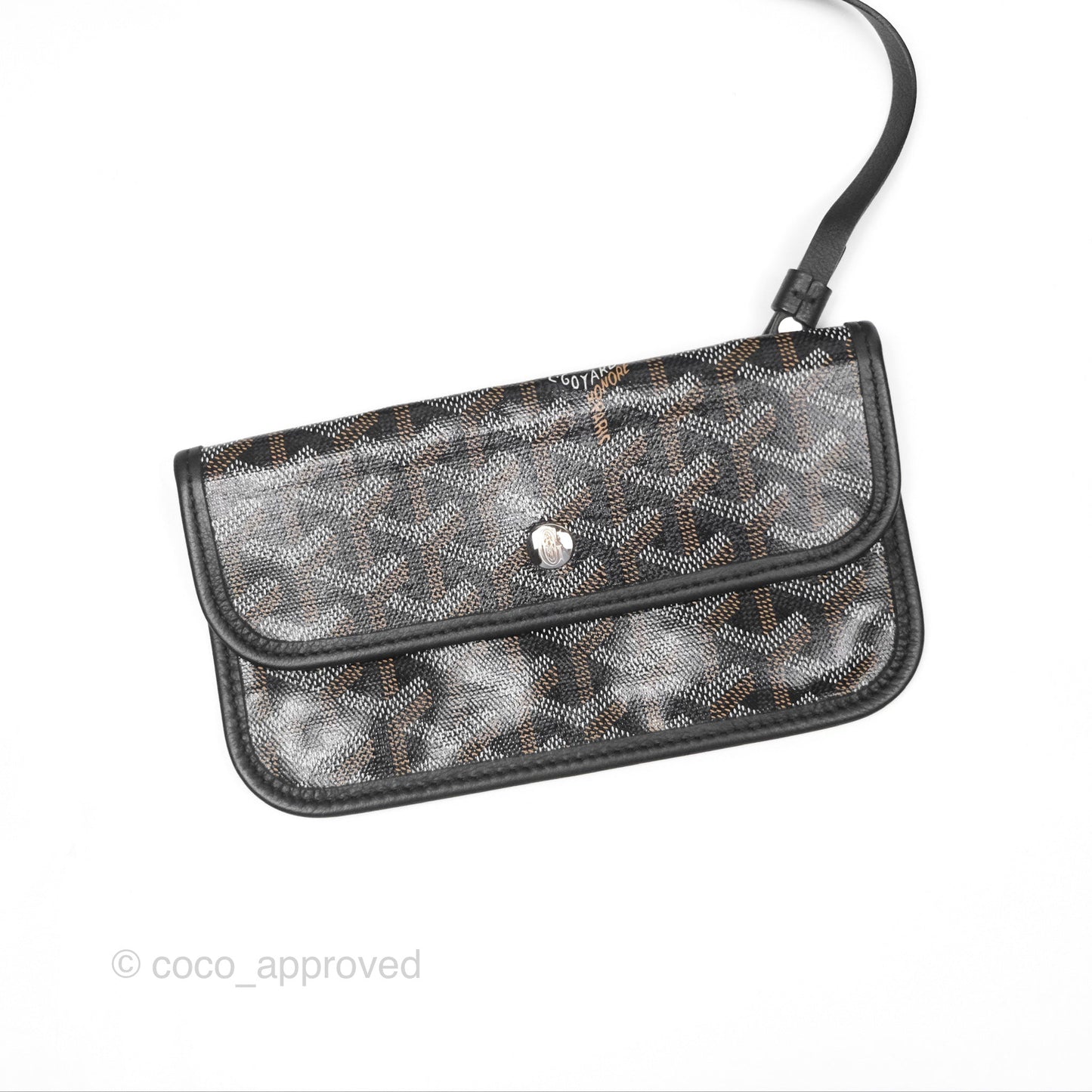 Goyard St Louis Tote PM ⁣⁣⁣⁣⁣⁣⁣⁣⁣⁣⁣⁣⁣⁣⁣⁣⁣⁣⁣⁣Goyardine Canvas Black