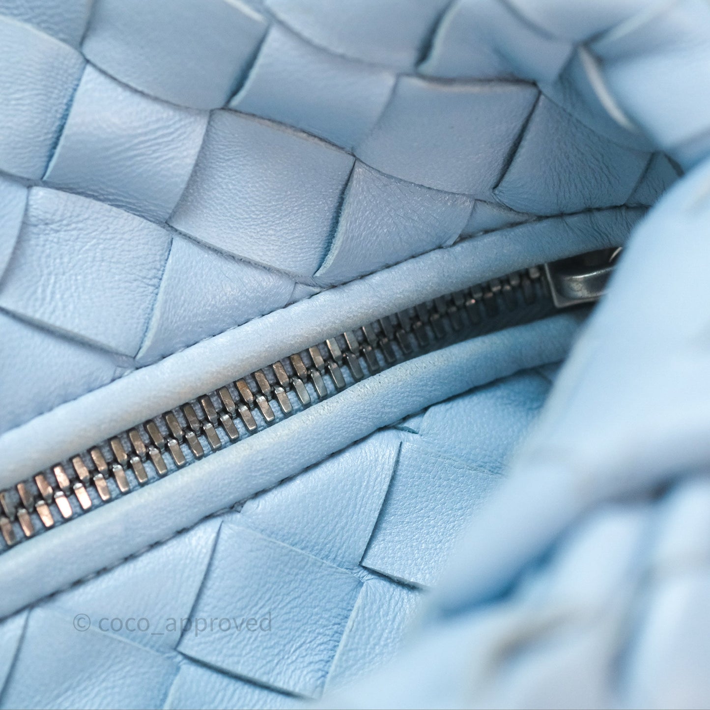Bottega Veneta Mini Jodie Bag Intrecciato In Ice Lambskin Silver Hardware⁣⁣