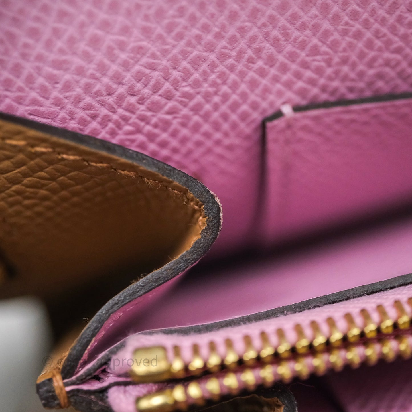 Hermès Kelly To Go Wallet Chai 0M Epsom Gold Hardware