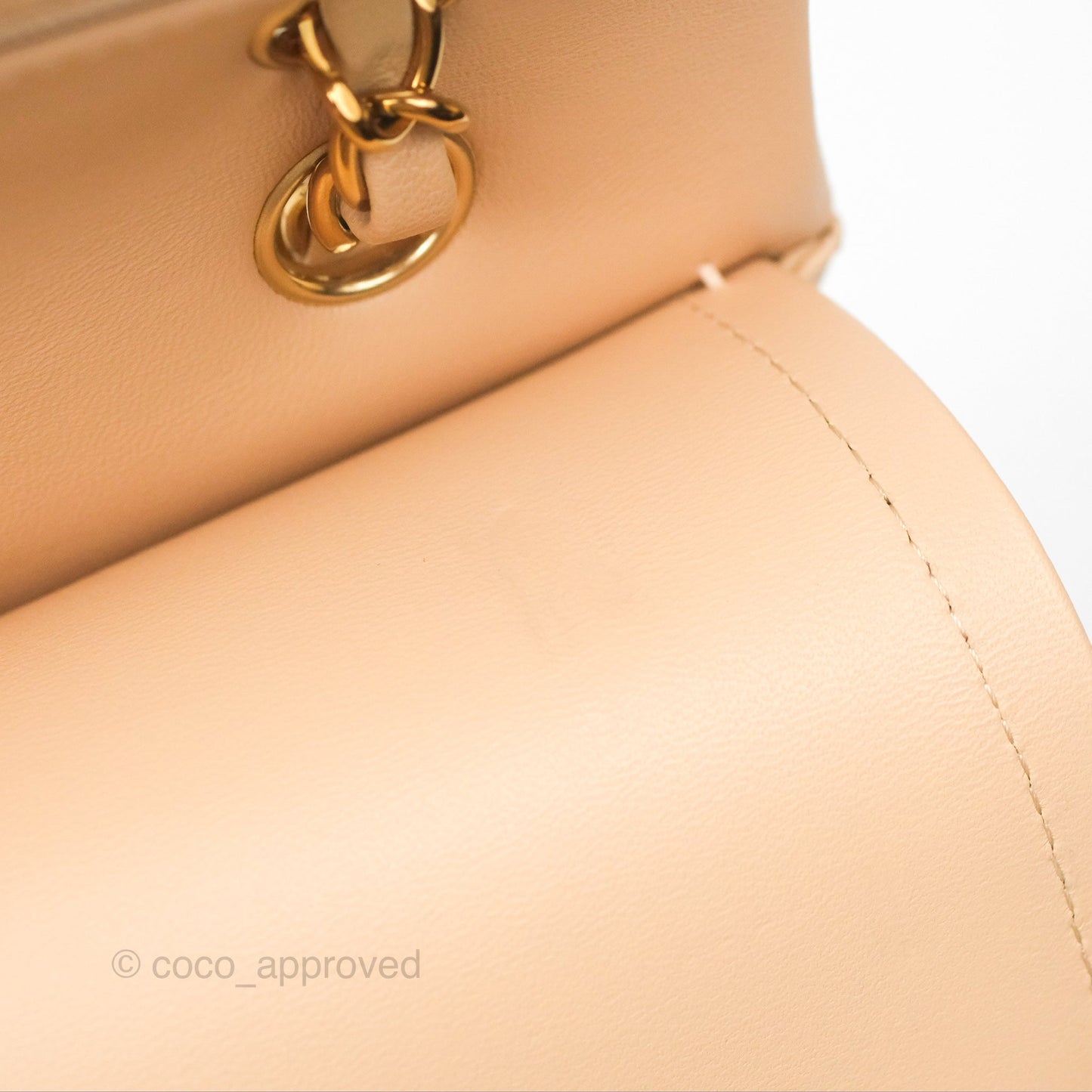Chanel Classic M/L Medium Flap Quilted Beige Lambskin Gold Hardware