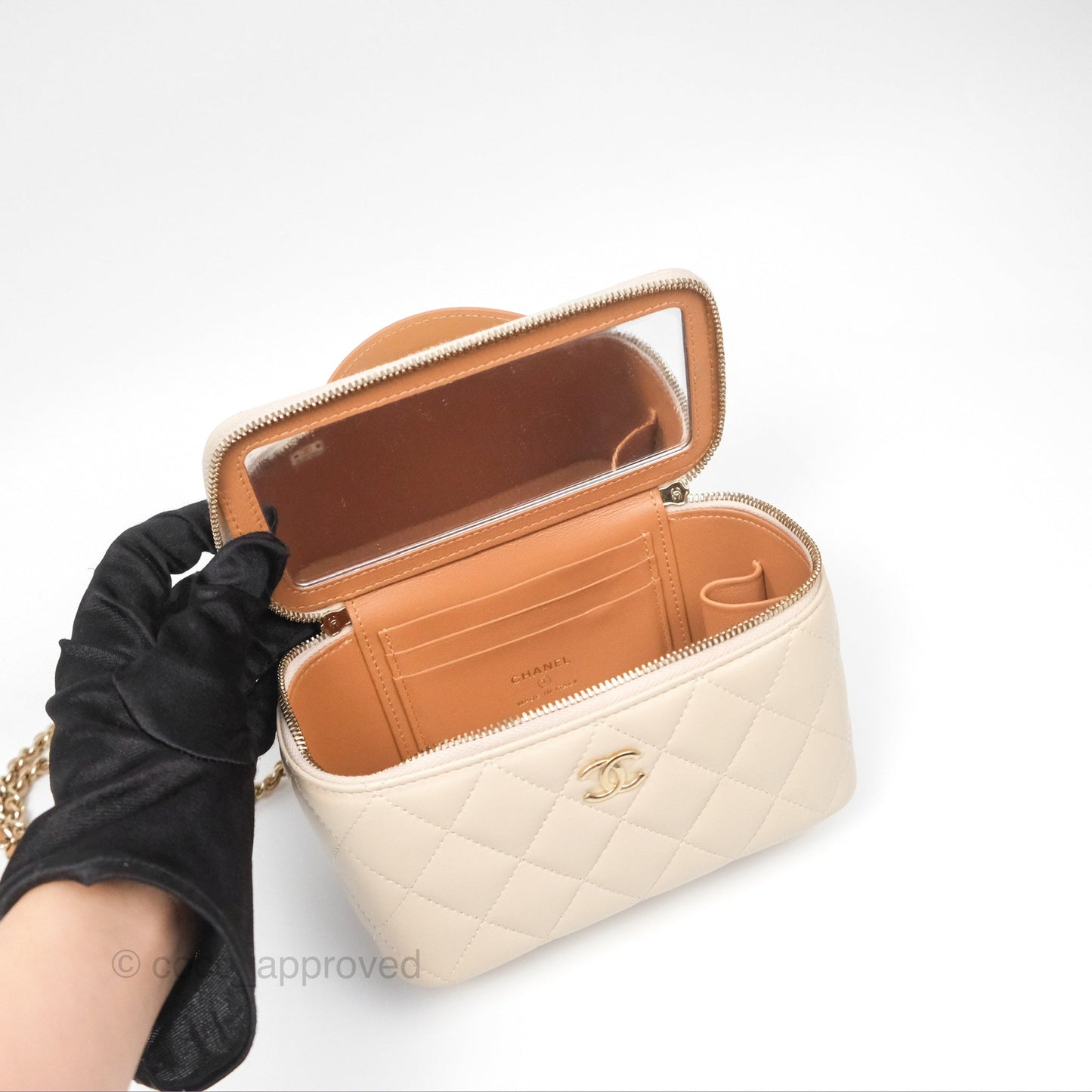 Chanel Vanity Rectangular Top Handle Ecru/Beige Lambskin Gold Hardware 23P