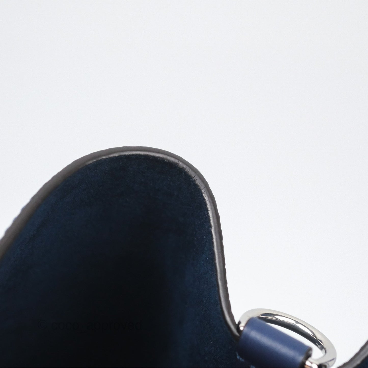 Louis Vuitton Escale Néonoé MM Monogram Blue