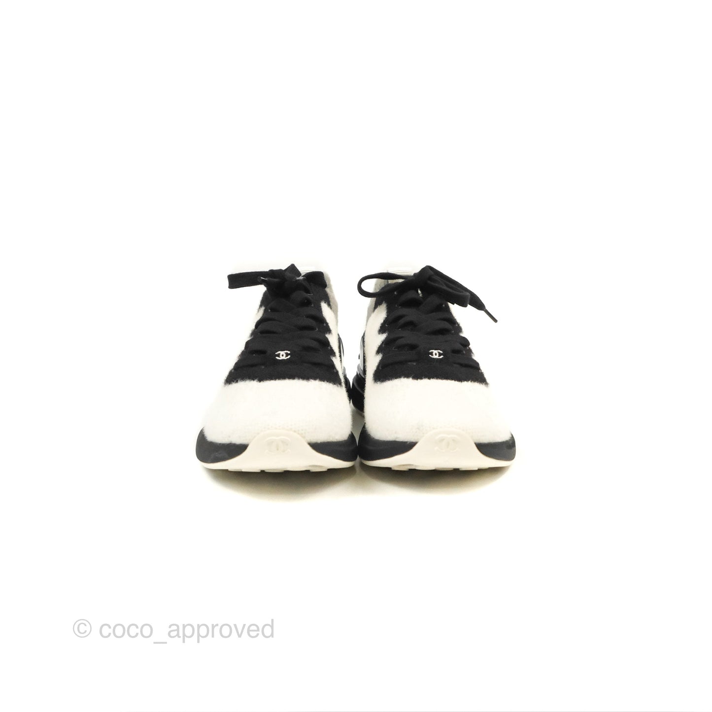 Chanel Sneakers Black/White Size 39
