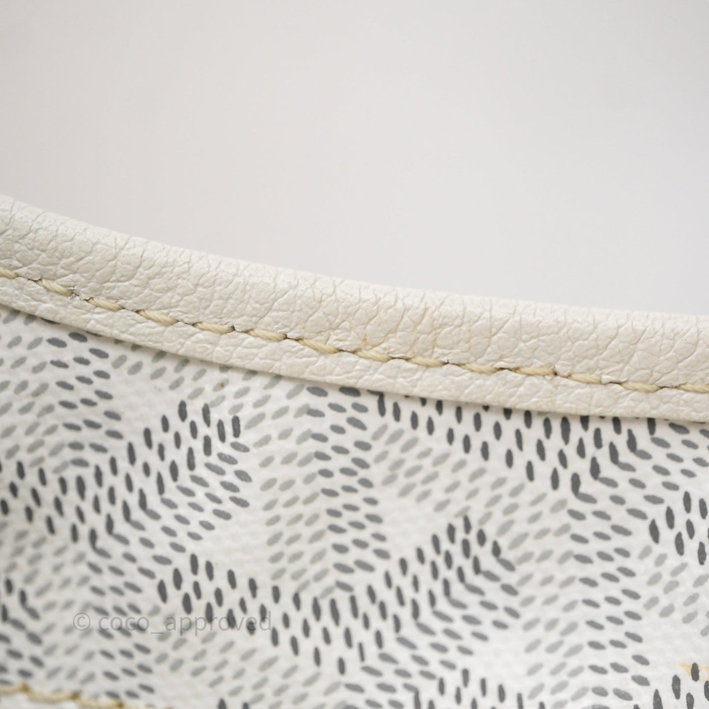 Goyard Bohème Hobo Bag PM White Goyardine Canvas