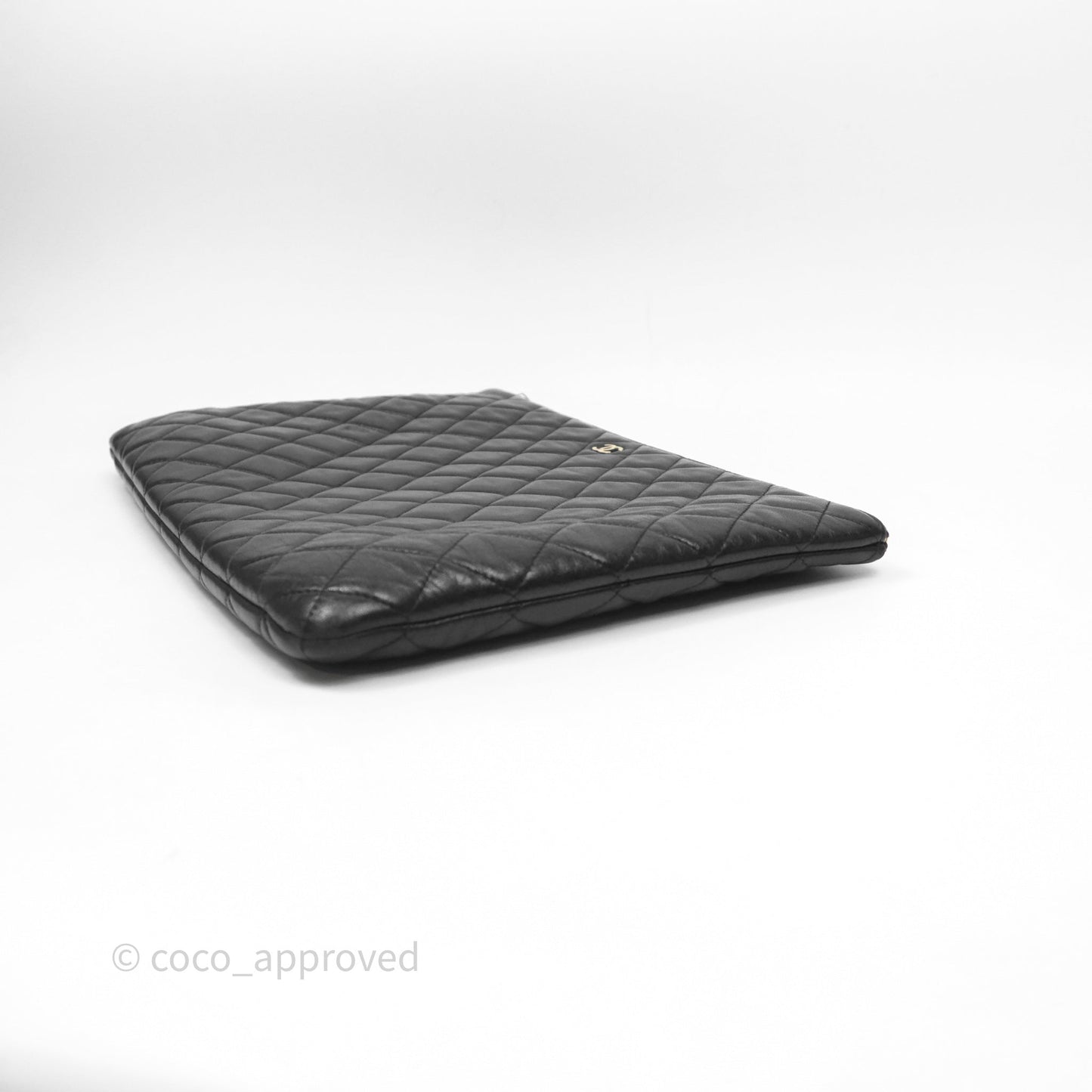 Chanel Classic Zipped Pouch Lambskin Black Gold Hardware