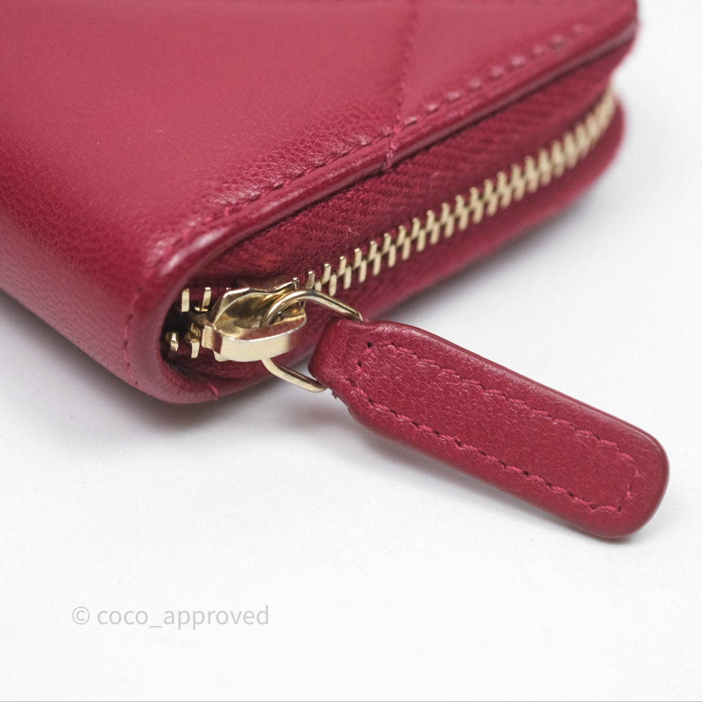 Chanel 19 Zip Card Holder Pink Lambskin Gold Hardware