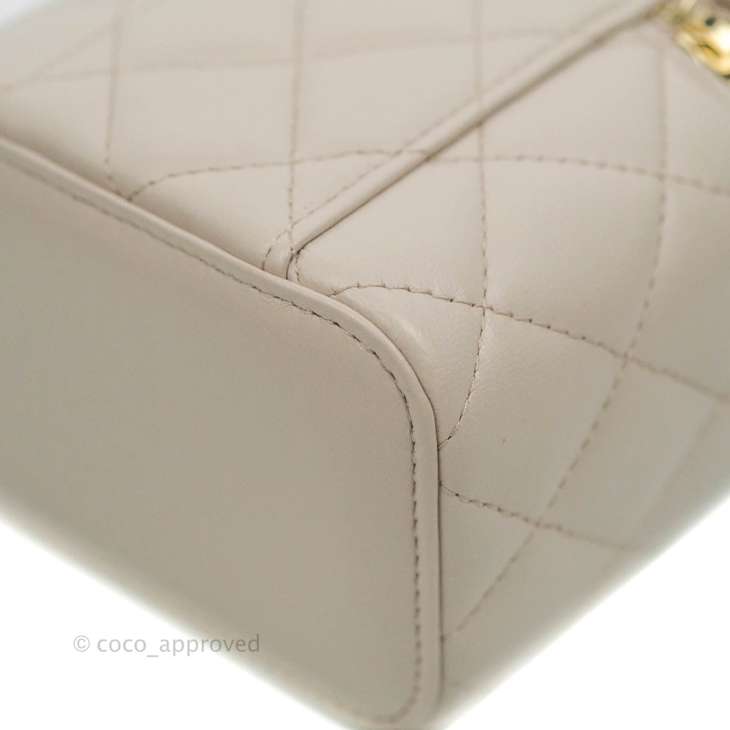 Chanel Classic Mini Pearl Crush Vanity With Chain Lilac Pink Lambskin Aged Gold Hardware