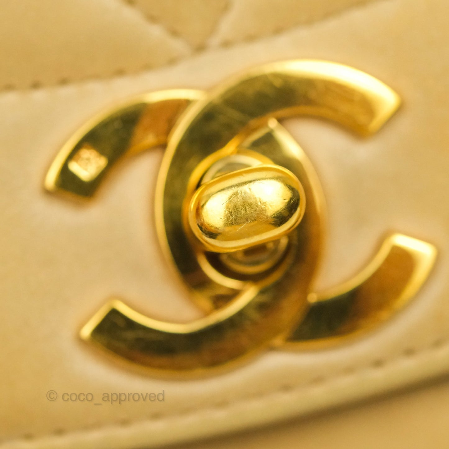 Chanel Small Vintage Quilted Classic Diana Flap Bag Beige Lambskin 24K Gold Hardware