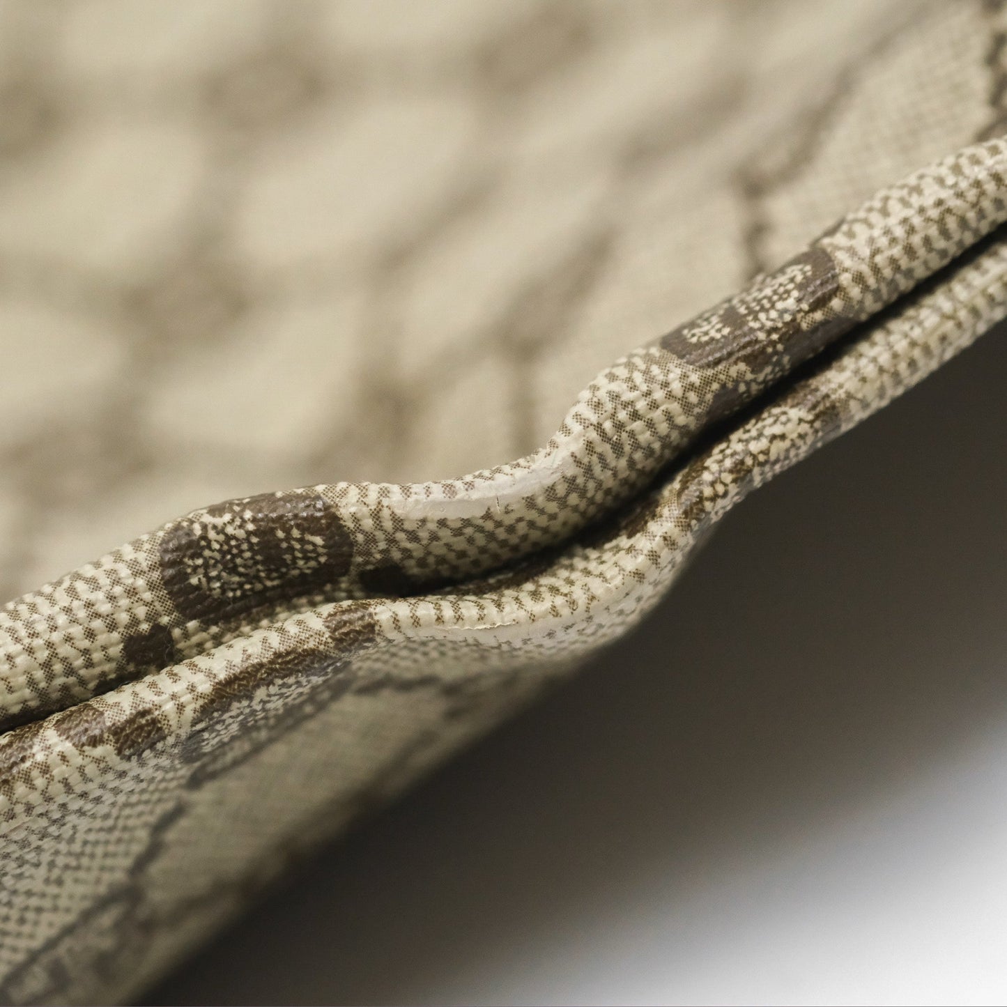 Gucci Vintage GG Supreme Tote Bag Canvas