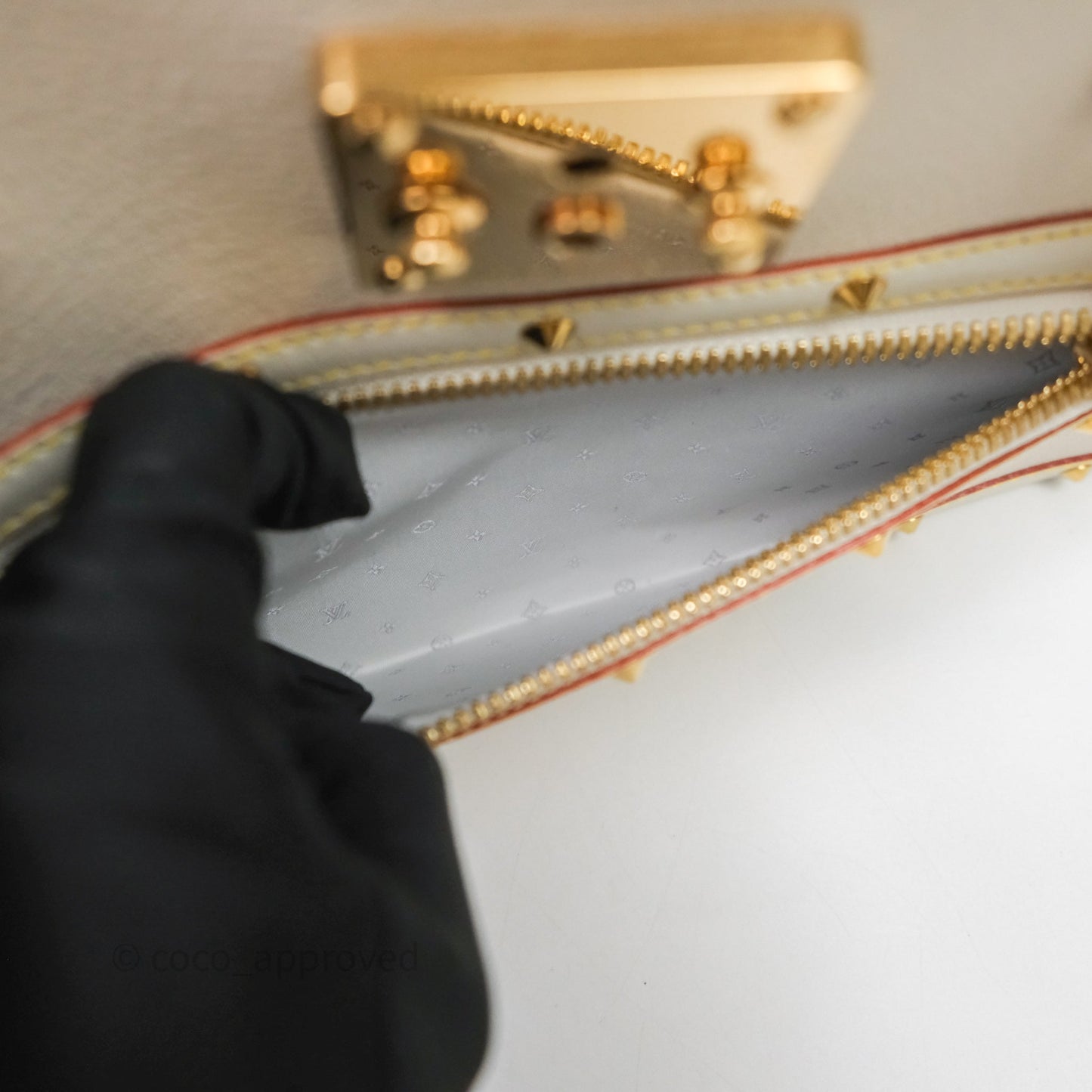 Louis Vuitton Le Fabuleux Bag White Suhali