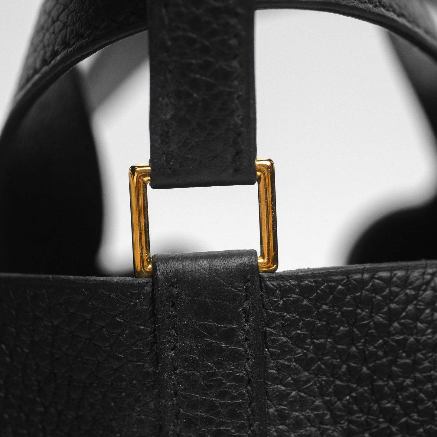 Hermès Picotin 18 Black Noir 89 Clemence Gold Hardware