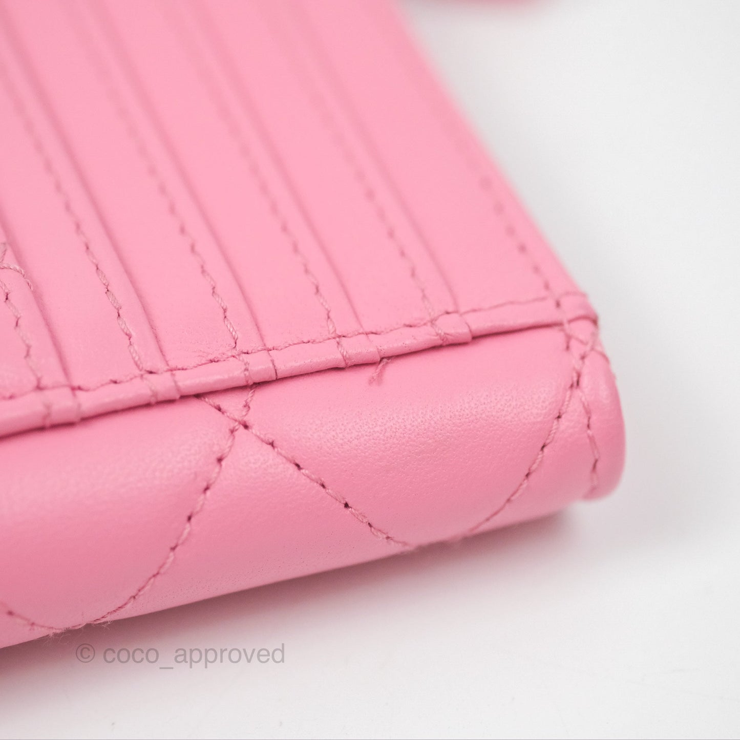 Chanel Quilted Zip Card Holder Pink Lambskin Gold Hardware 23S