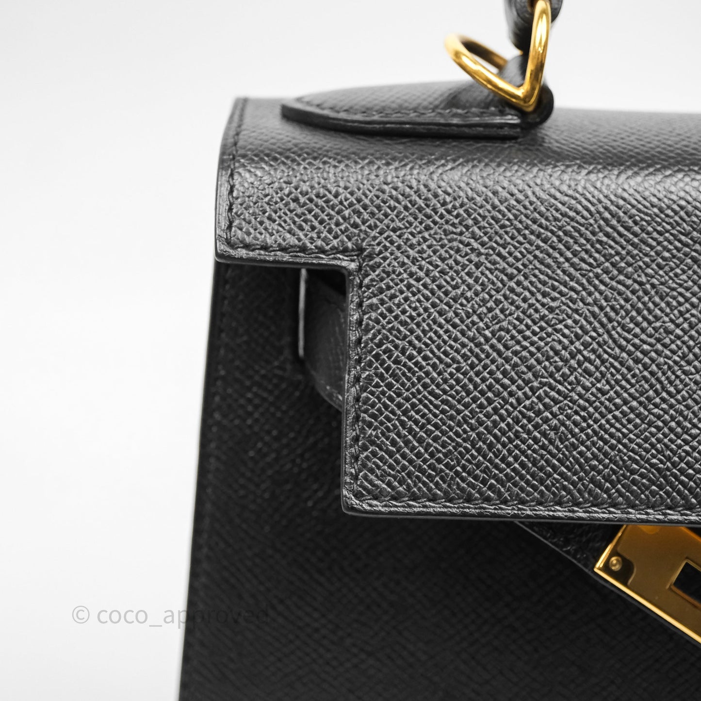 Hermès Kelly 28 Sellier Black Noir 89 Epsom Gold Hardware