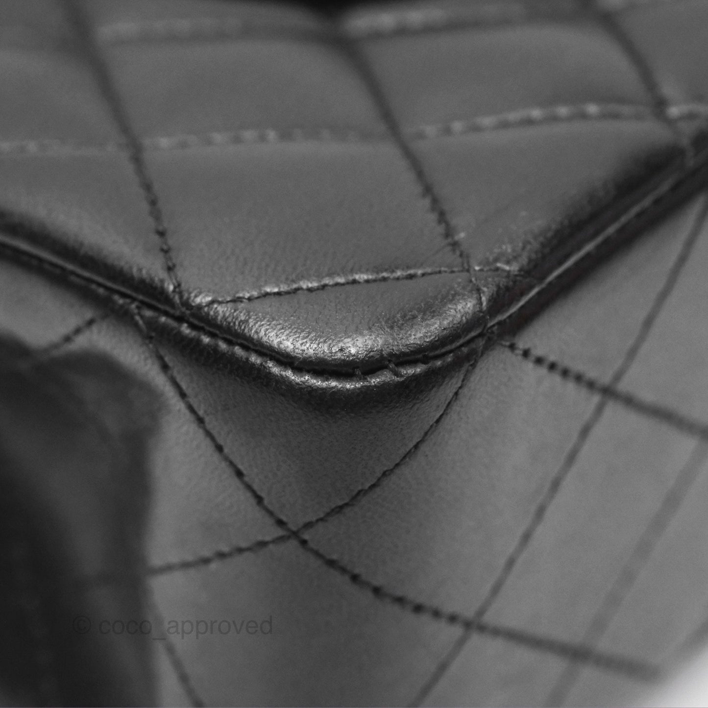 Chanel Classic M/L Medium Flap Quilted Black Lambskin Gold Hardware