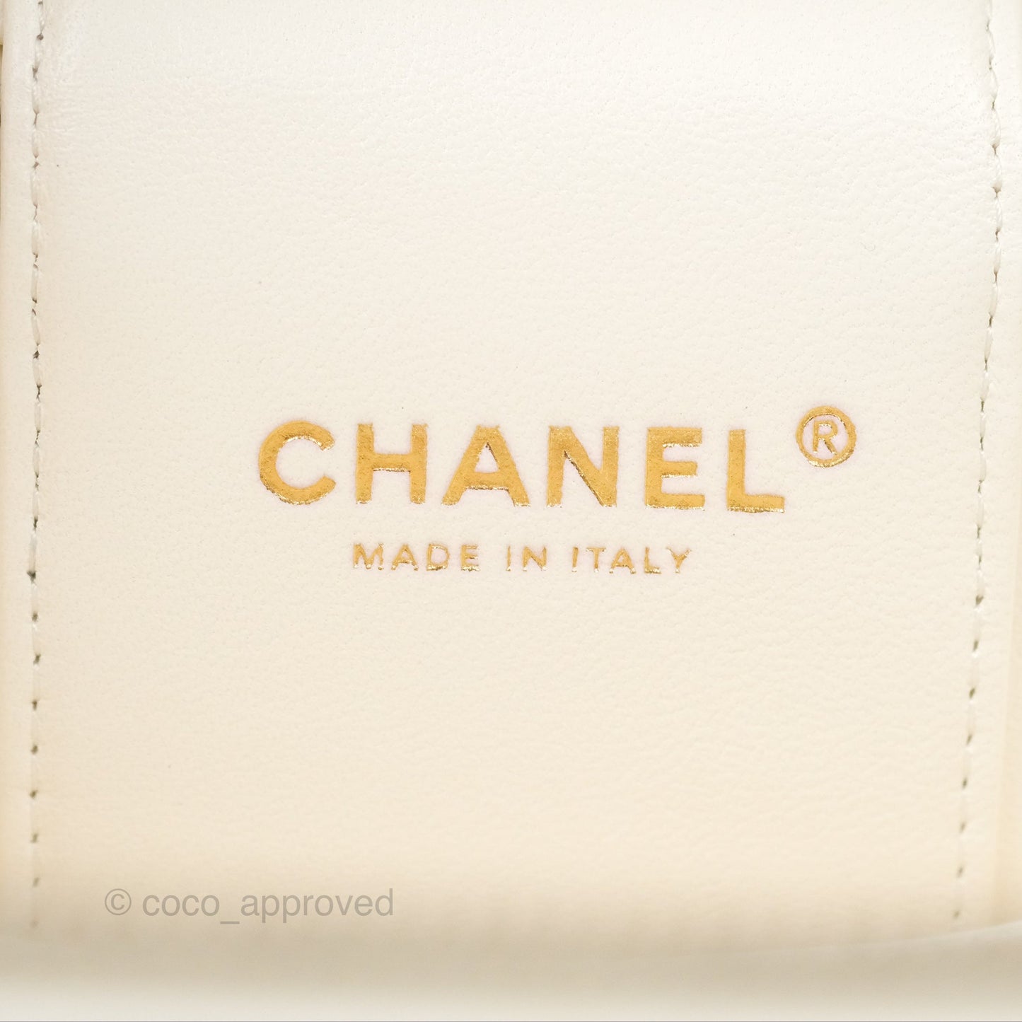 Chanel Quilted Top Handle Vanity Case White Caviar Gold Hardware
