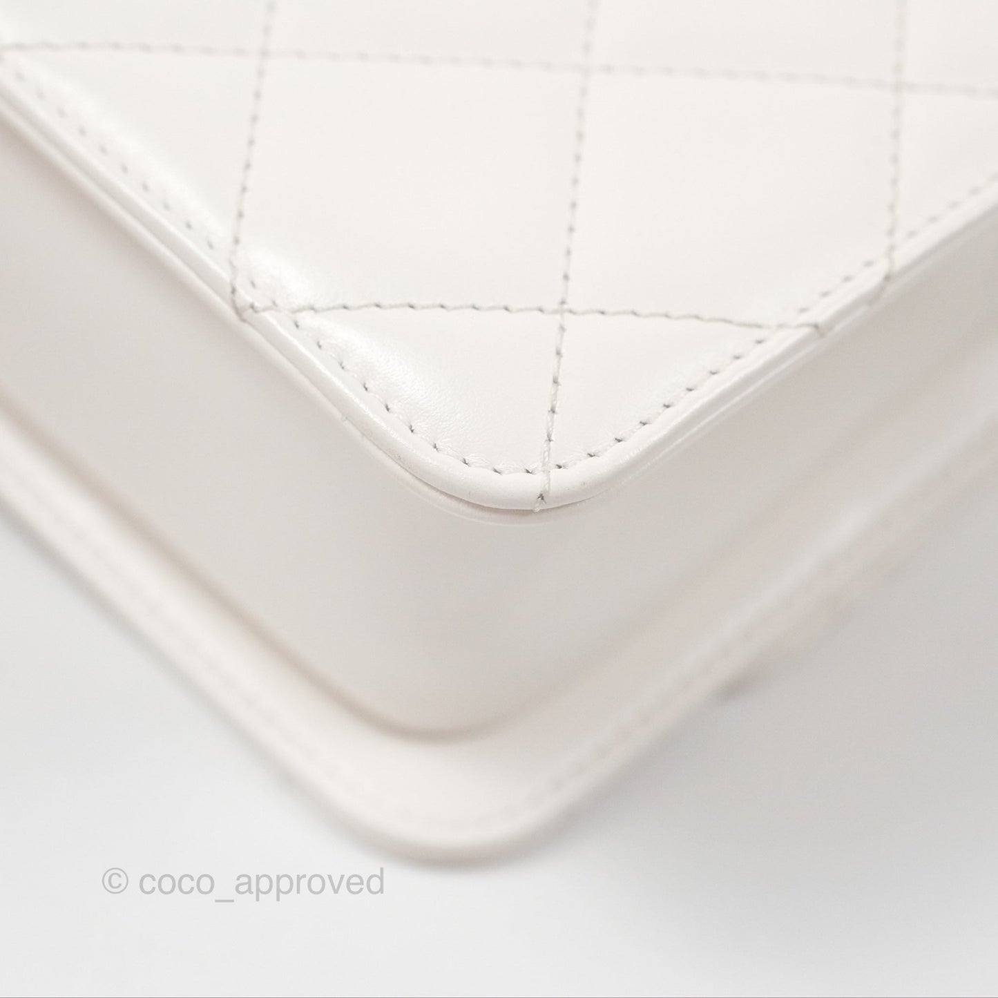 Chanel Quilted Mini Perfect Fit Adjustable White Calfskin Gold Hardware 24C