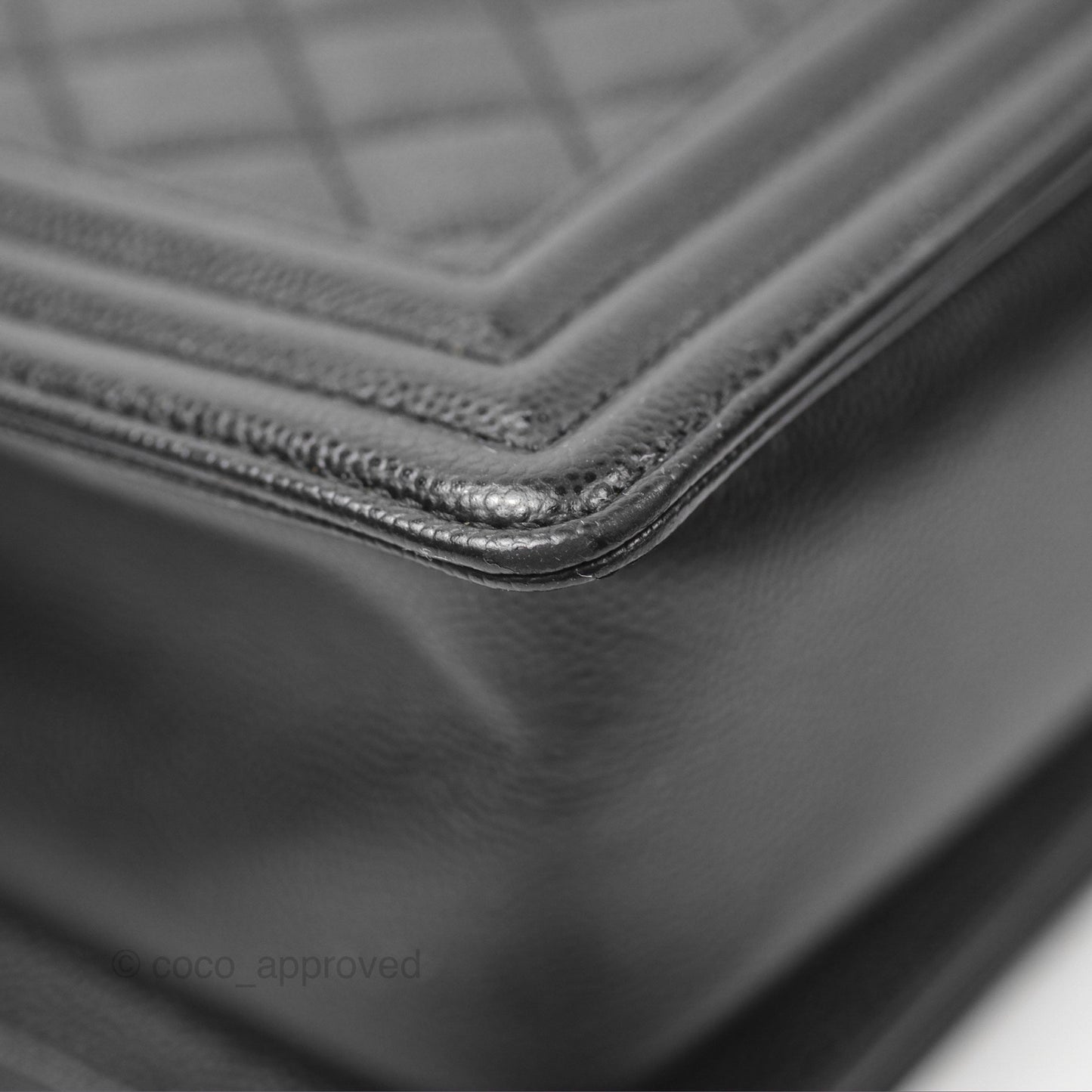 Chanel Boy Quilted Medium Black Caviar Ruthenium Hardware