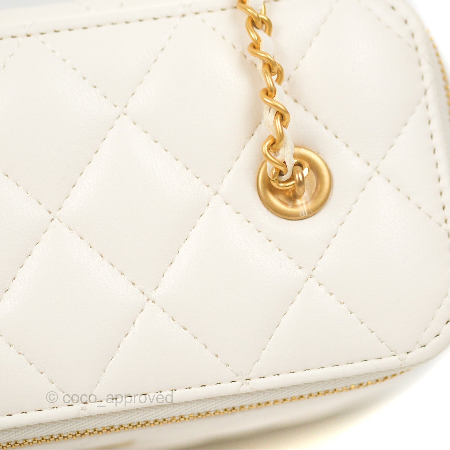 Chanel Vanity with COCO Heart Chain White Lambskin Aged Gold Hardware