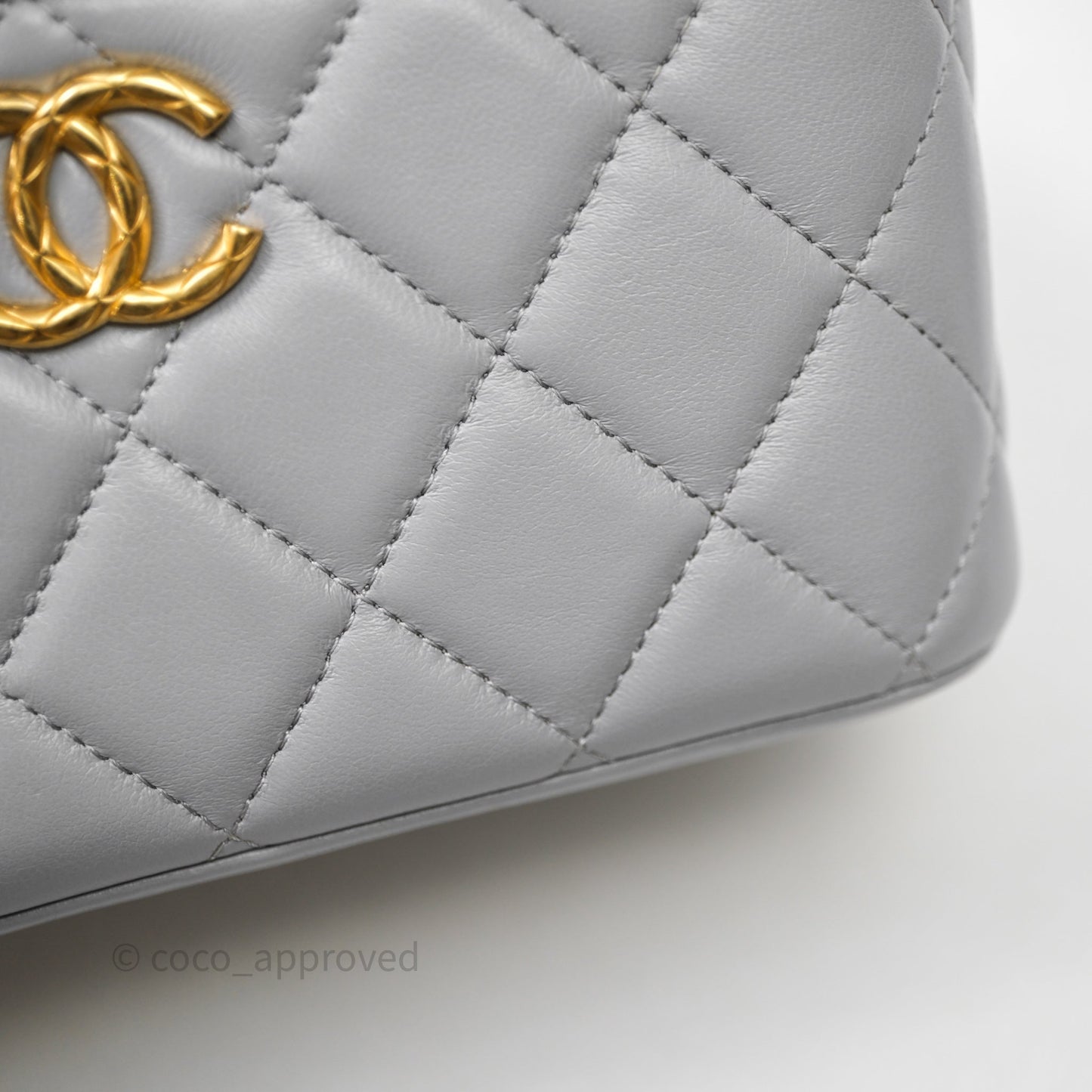 Chanel Vanity with Adjustable Chain Grey Lambskin Aged Gold Hardware