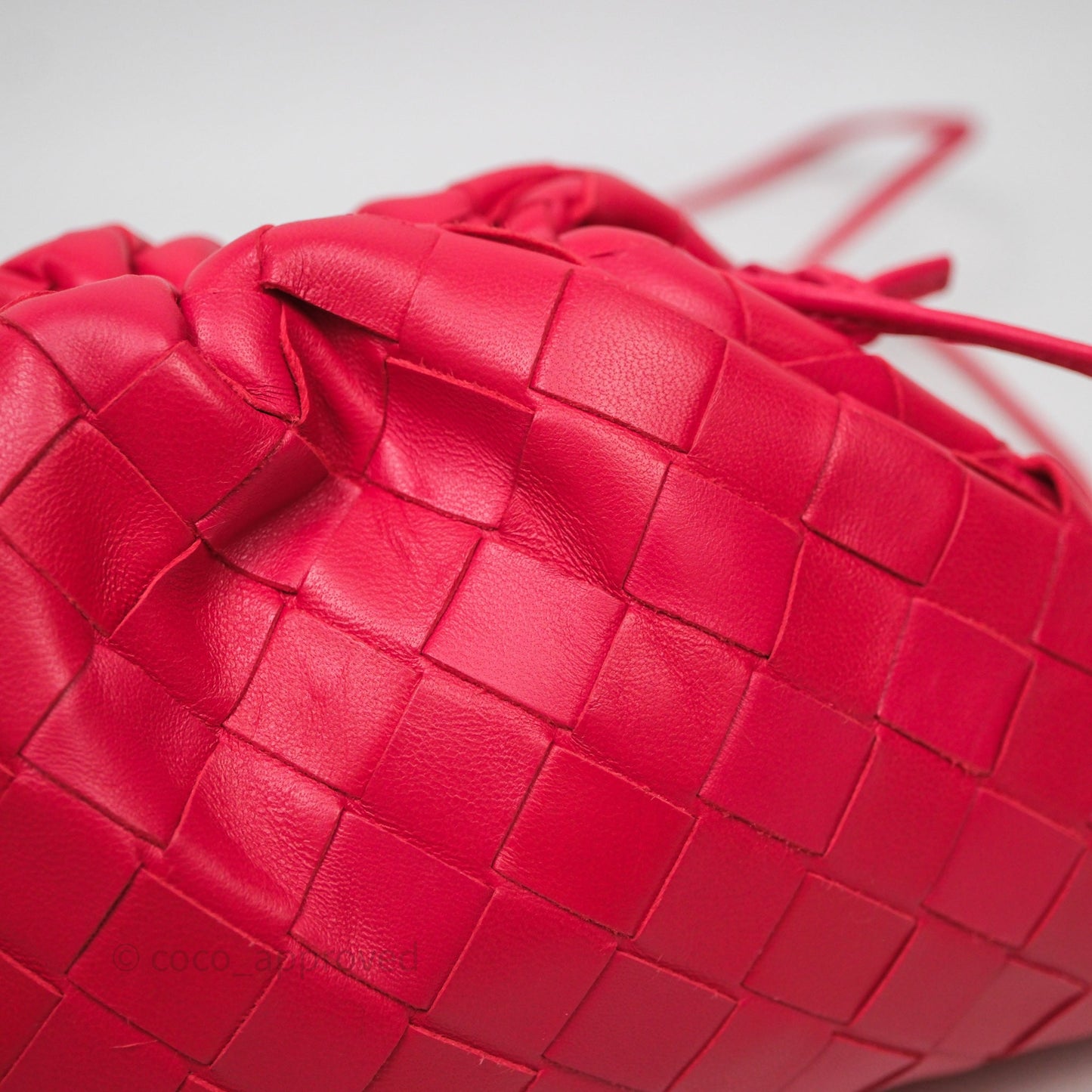 Bottega Veneta Mini Pouch Red Intrecciato Lambskin