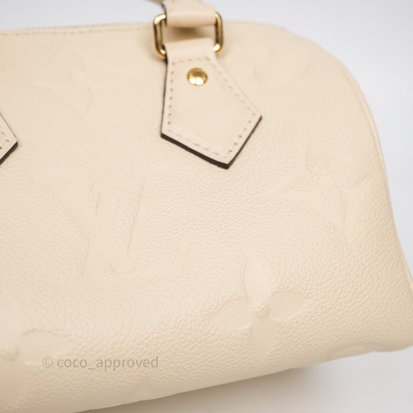 Louis Vuitton Speedy Bandoulière 20 Monogram Ivory