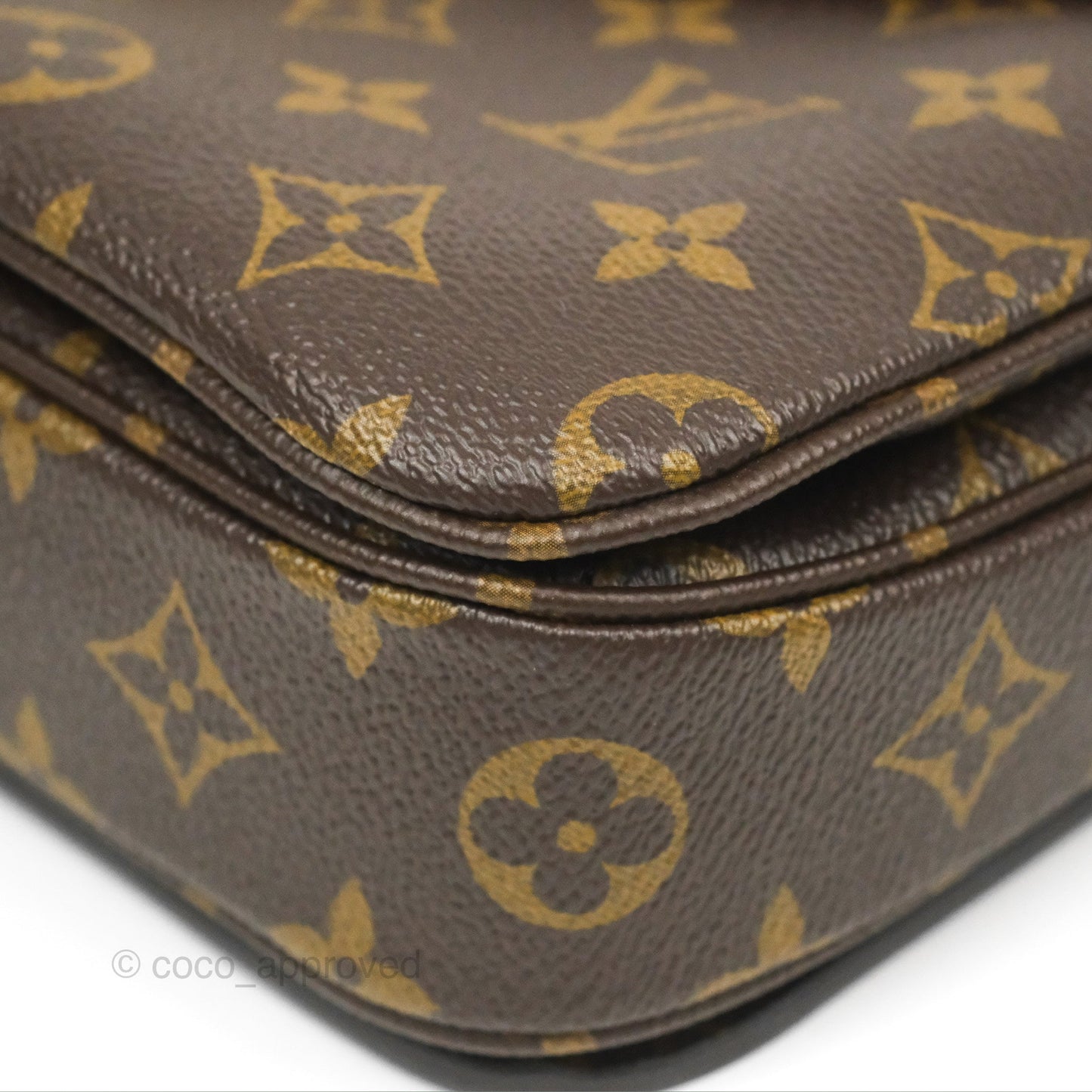 Louis Vuitton Pochette Metis Monogram