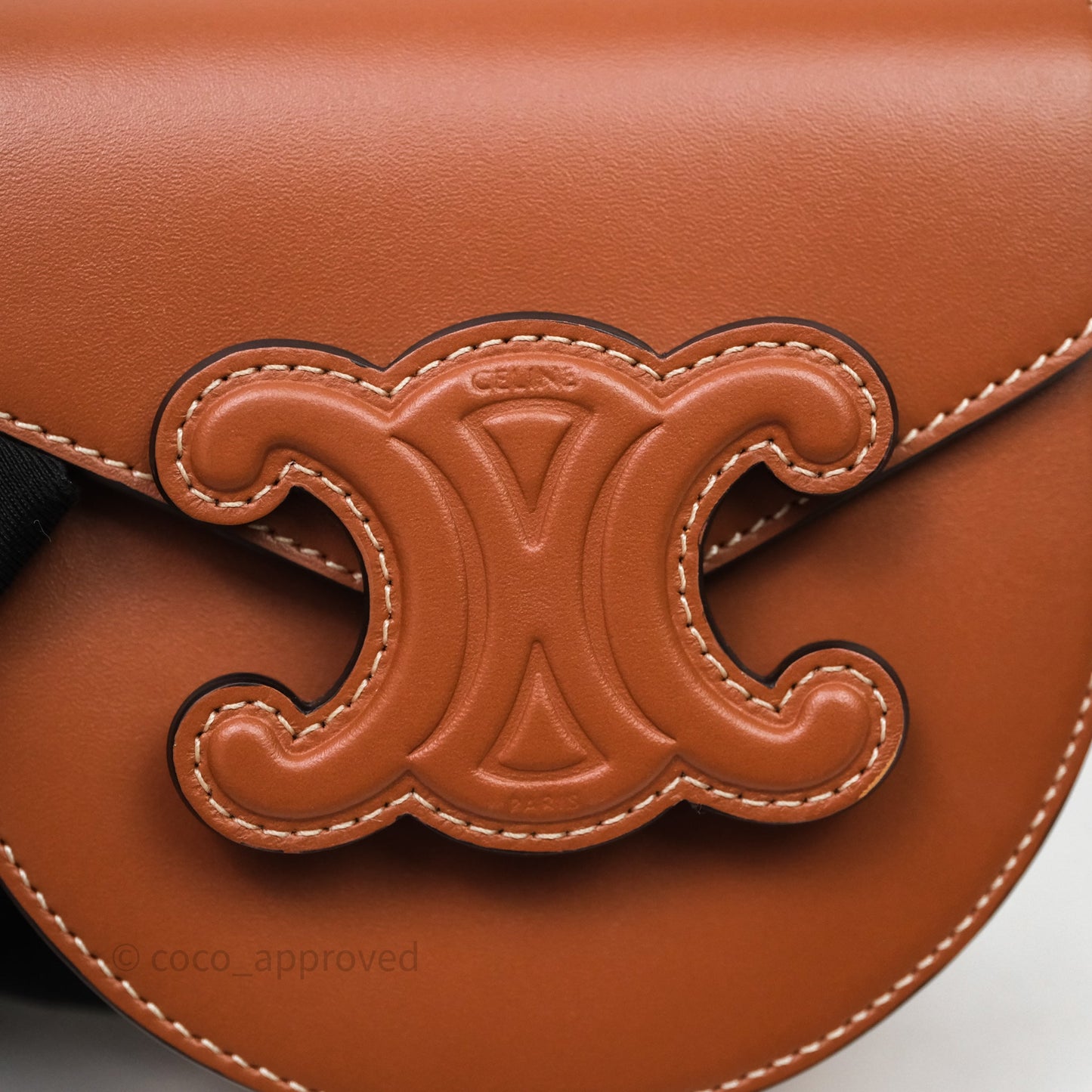 Celine Mini Besace Cuir Triomphe Tan Smooth Calfskin