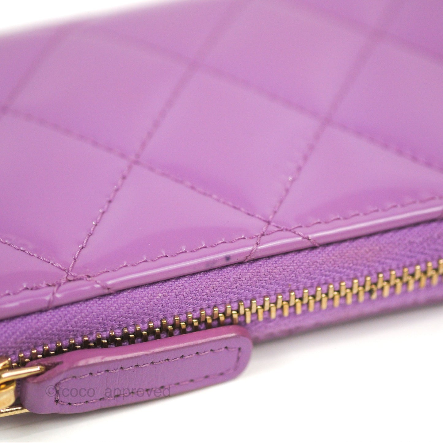 Chanel Classic Quilted Key Holder Purple Patent Gold Hardware
