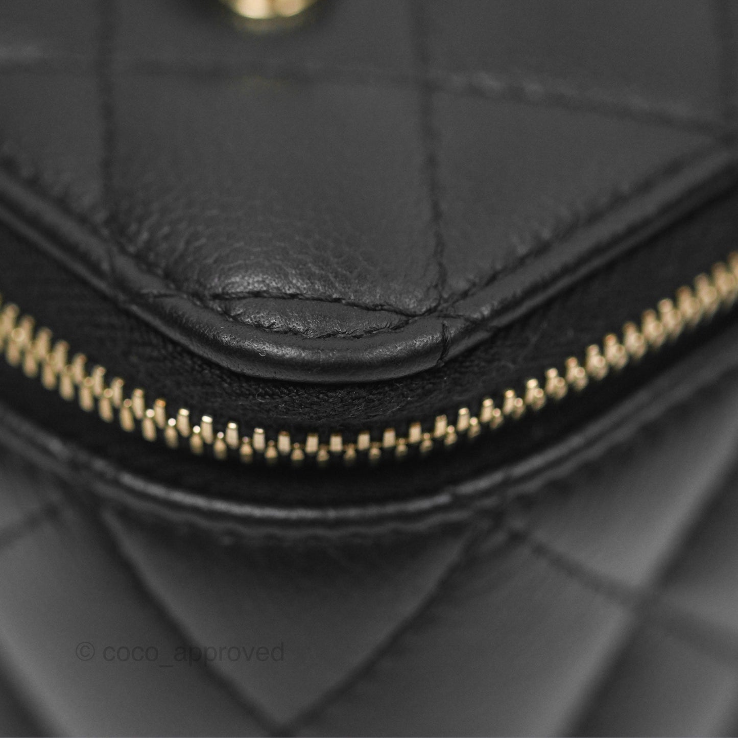 Chanel Vanity Rectangular with CC Chain Black Caviar Gold Hardware