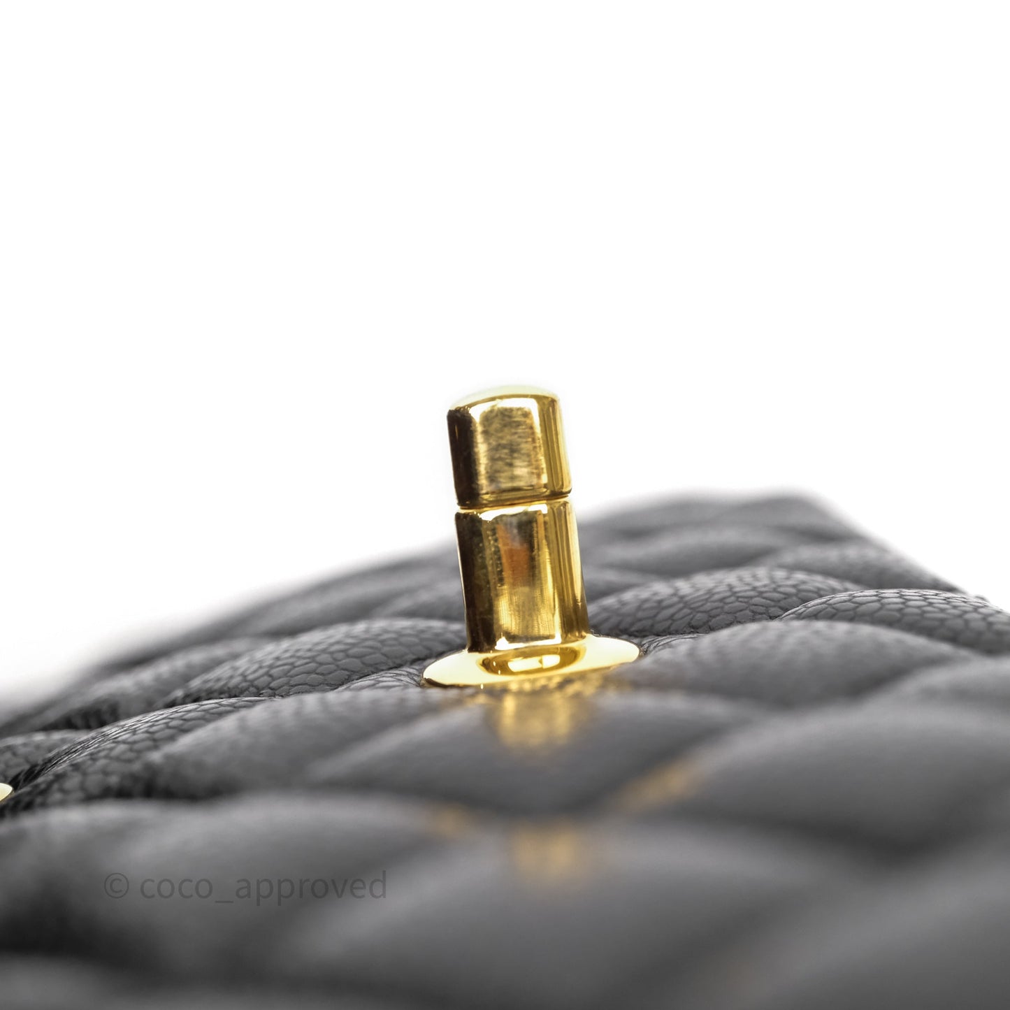 Chanel Classic M/L Medium Flap Quilted Black Caviar Gold Hardware