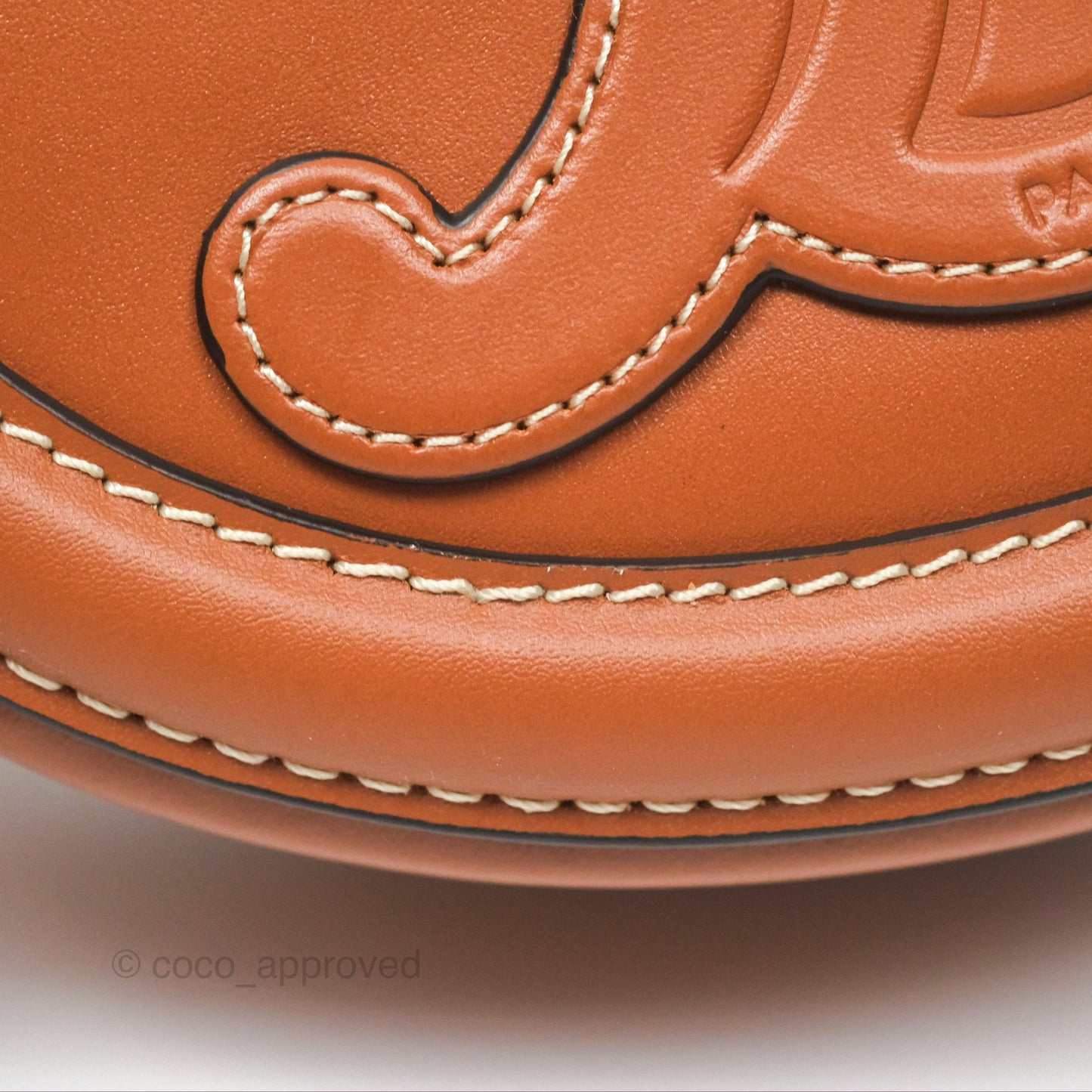 Celine Oval Bag Cuir Triomphe Tan Calfskin