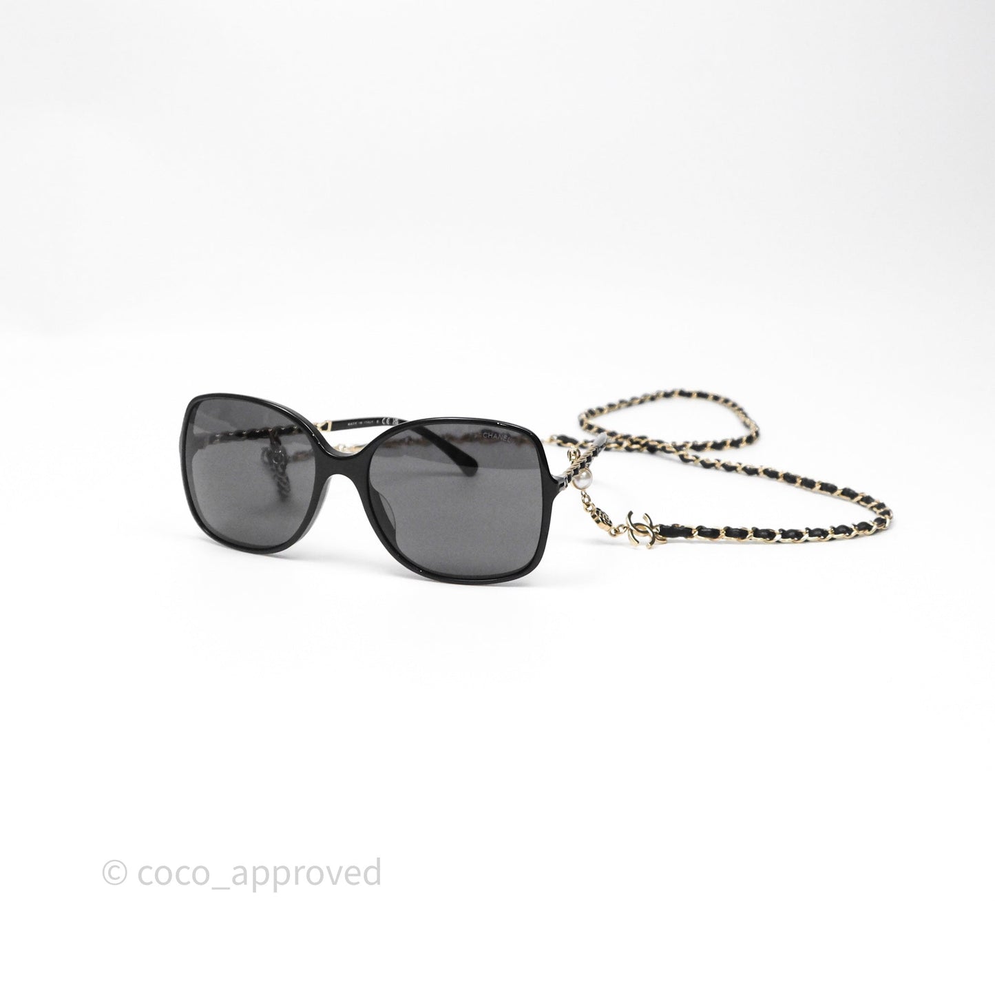 Chanel CC Chain-Link Square Sunglasses Black