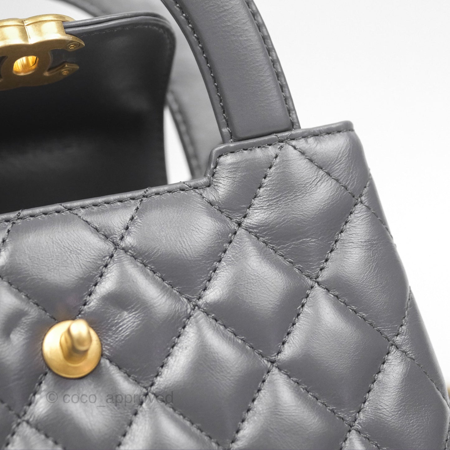 Chanel Kelly Bag Quilted Grey Shiny Calfskin Aged Gold Hardware