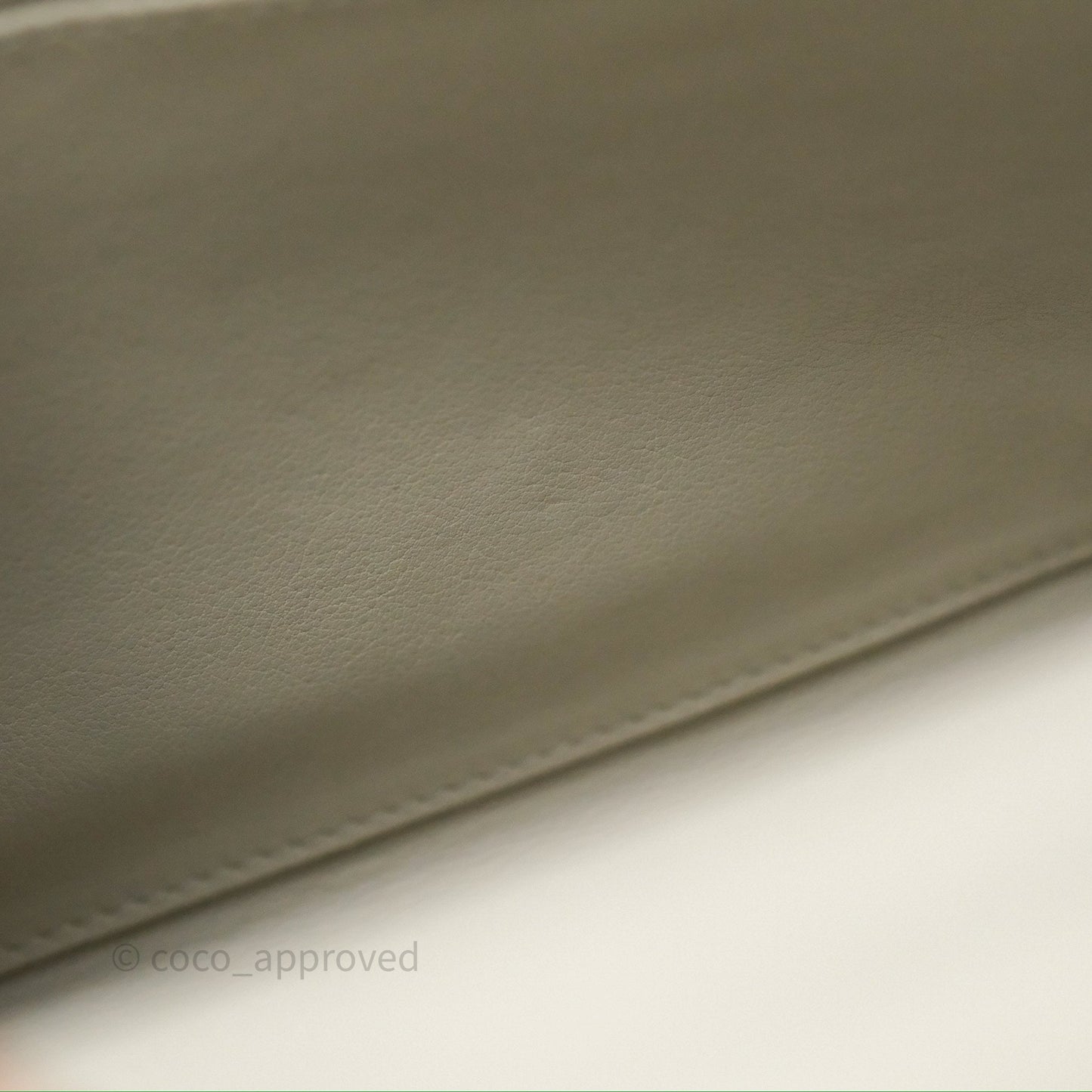Hermès Retourne Swift Kelly 25 Gris Perle 80 Gold Hardware
