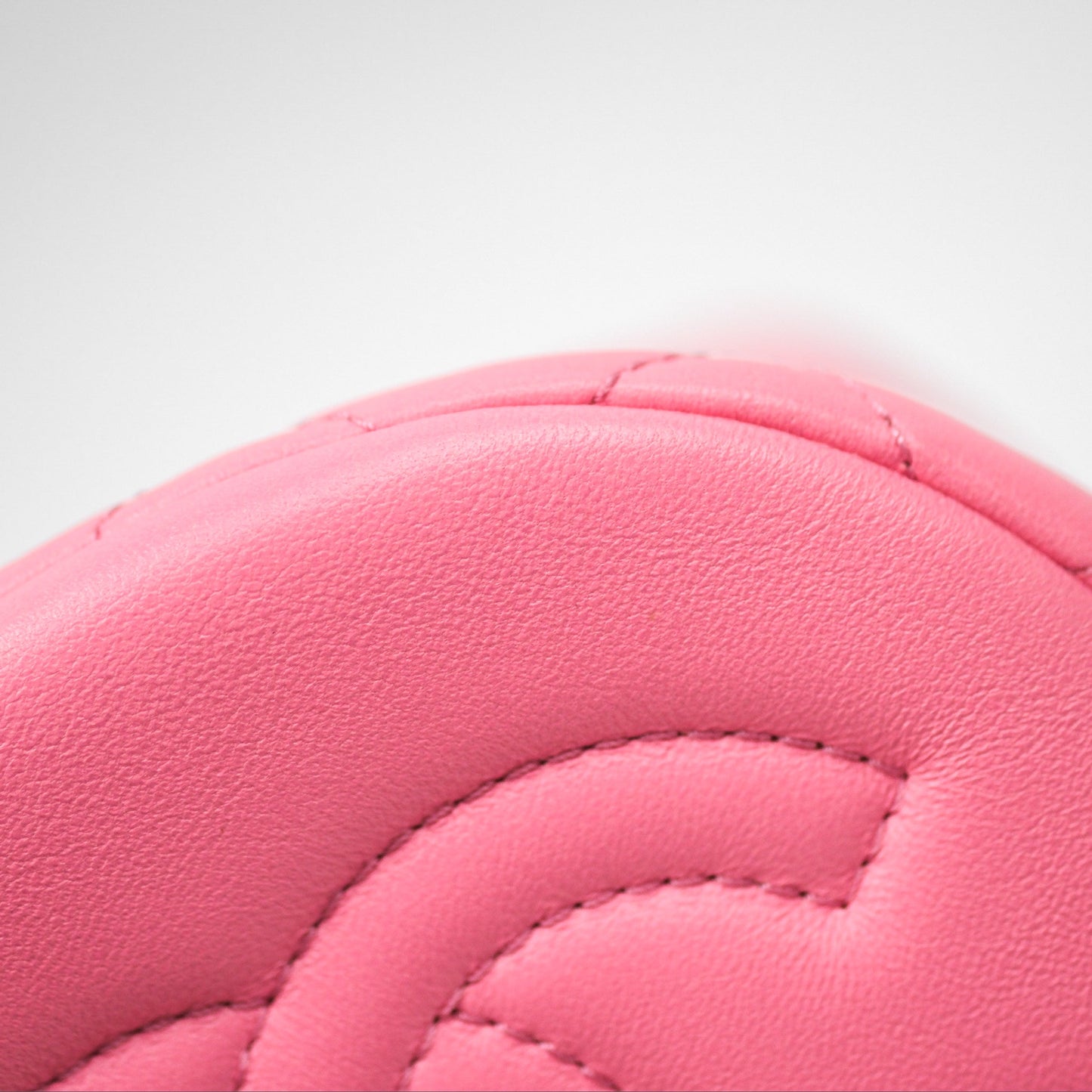 Chanel Pearl Crush Drawstring Bucket Bag Pink Lambskin Aged Gold Hardware